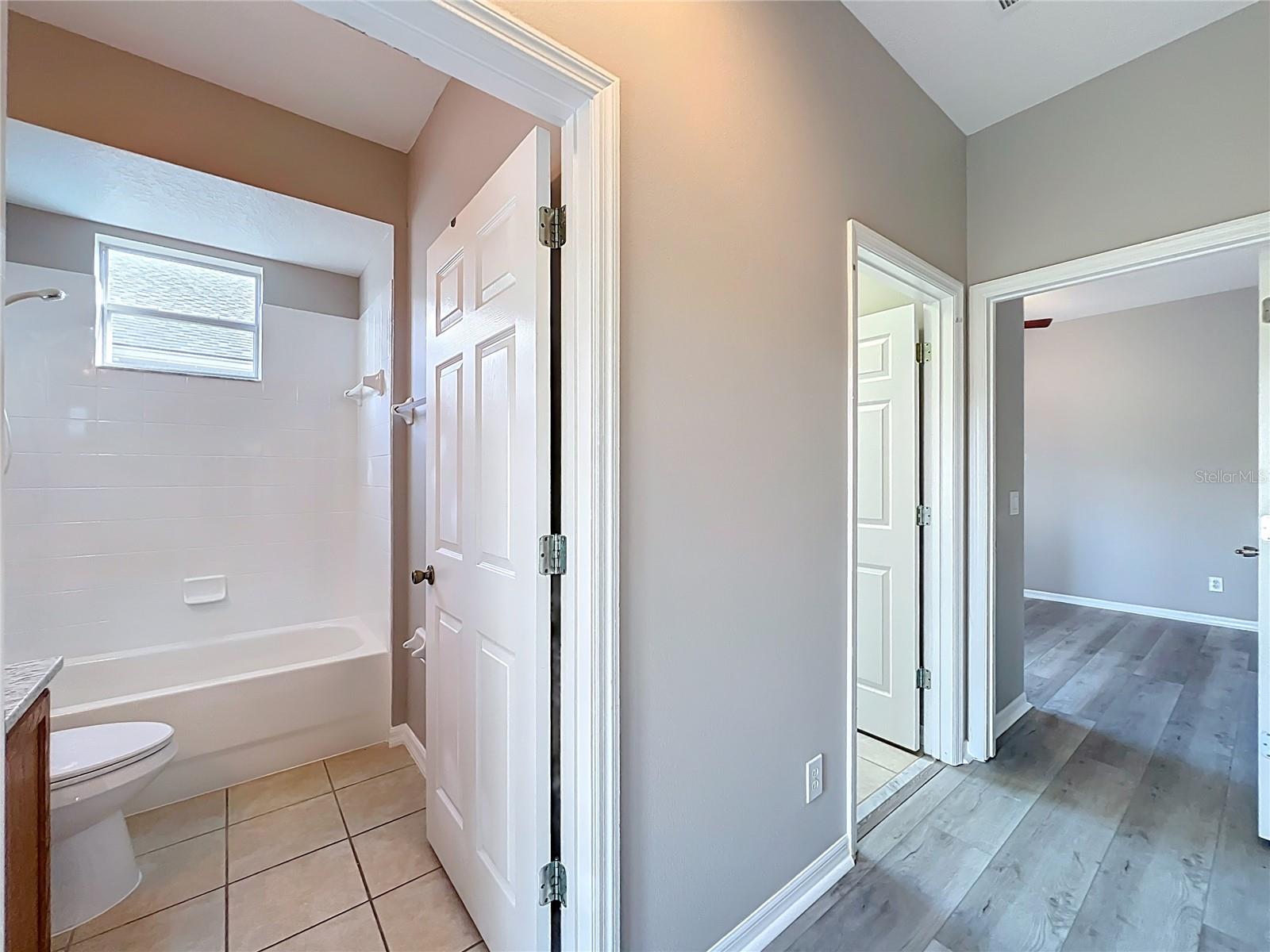 Image 29 of 69 For 33411 Terragona Drive