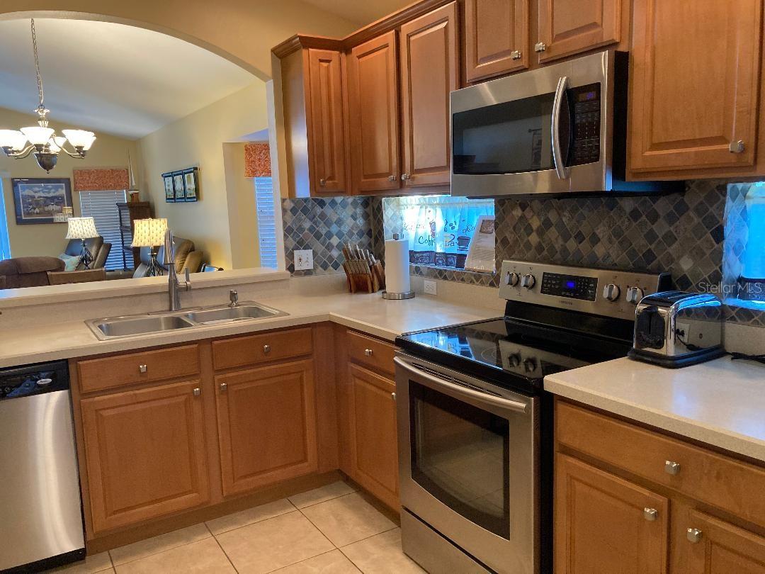 Image 3 of 13 For 5854 Manchester Bridge Drive