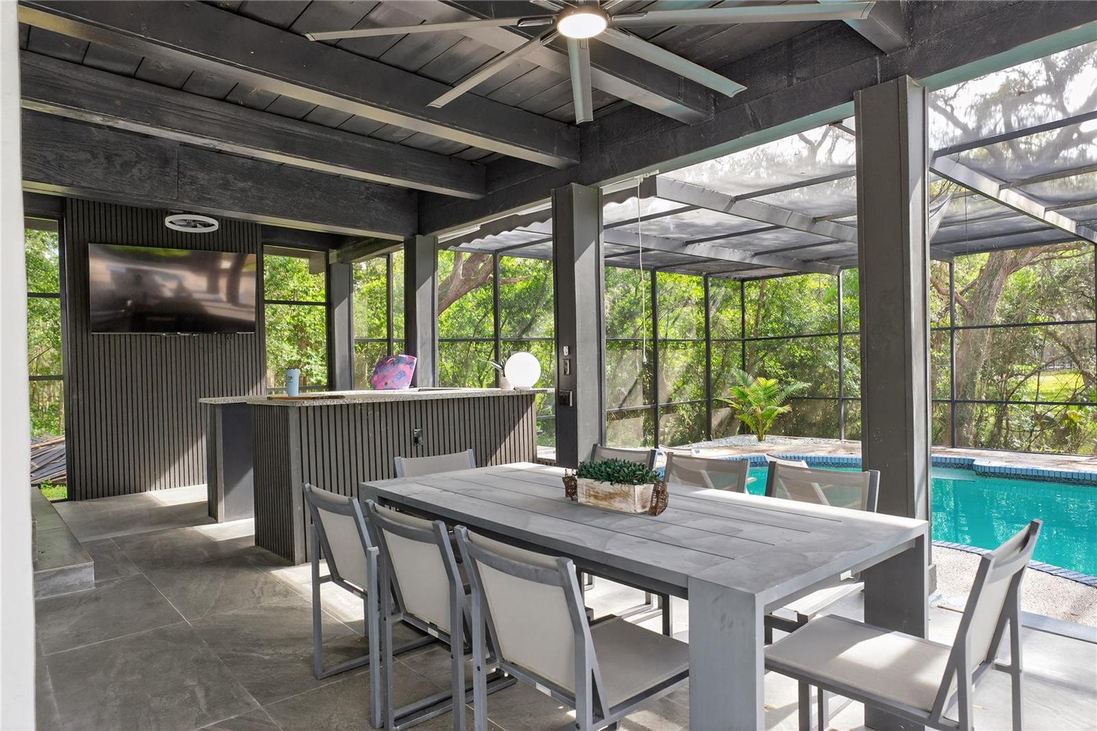 Image 10 of 58 For 305 Sweetwater Club Circle