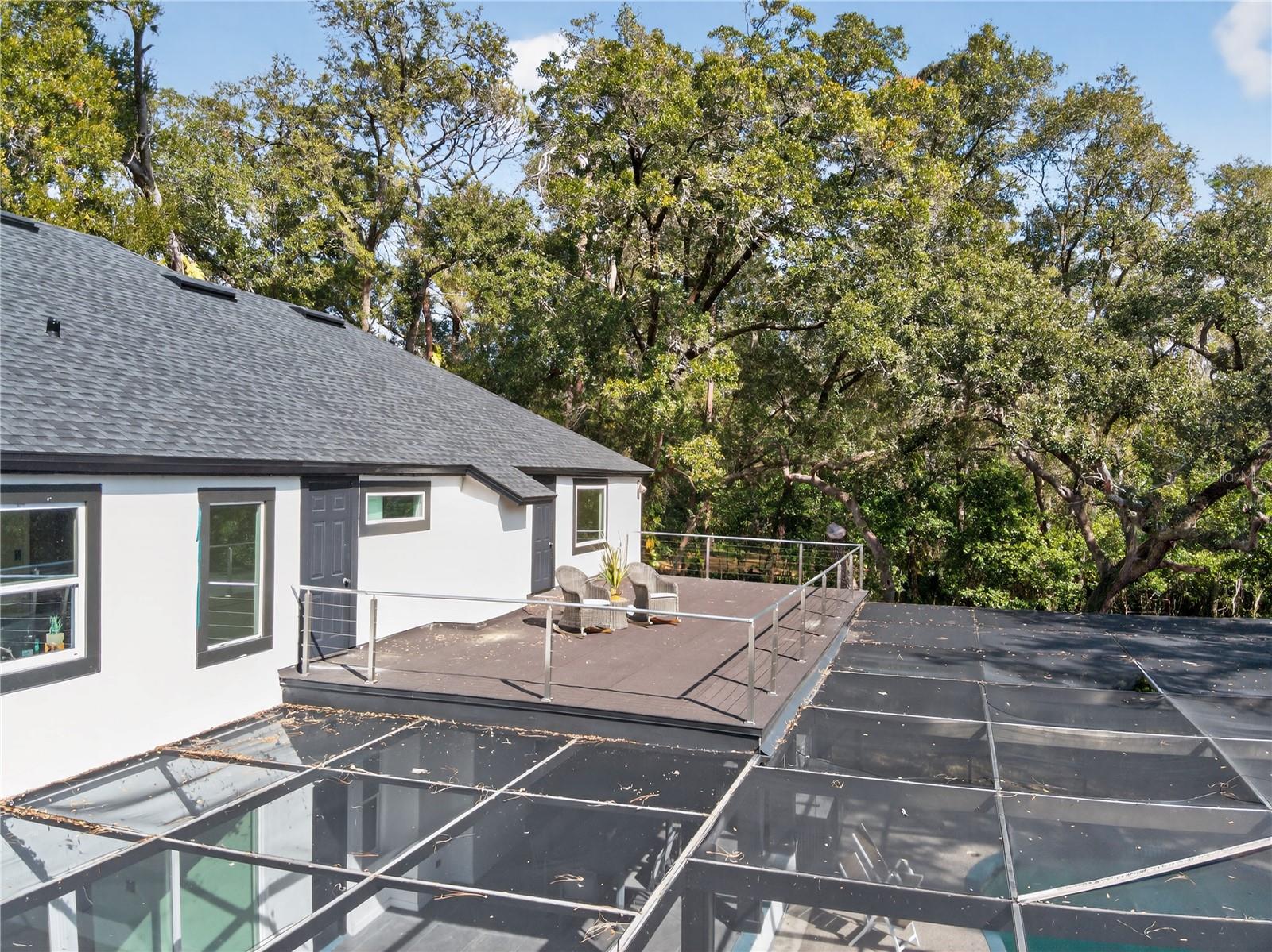 Image 48 of 58 For 305 Sweetwater Club Circle