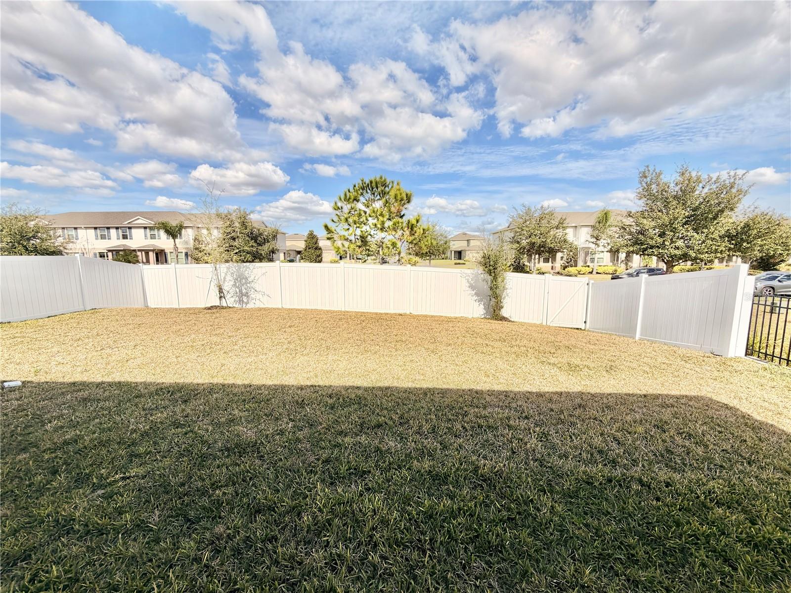 Image 15 of 28 For 16622 Parable Way