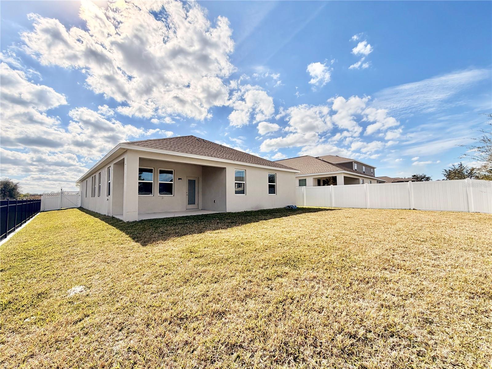 Image 18 of 28 For 16622 Parable Way