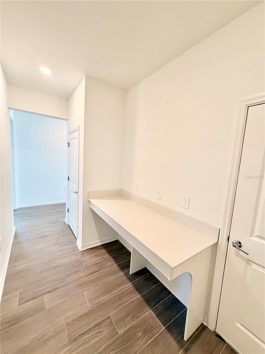 Image 27 of 28 For 16622 Parable Way