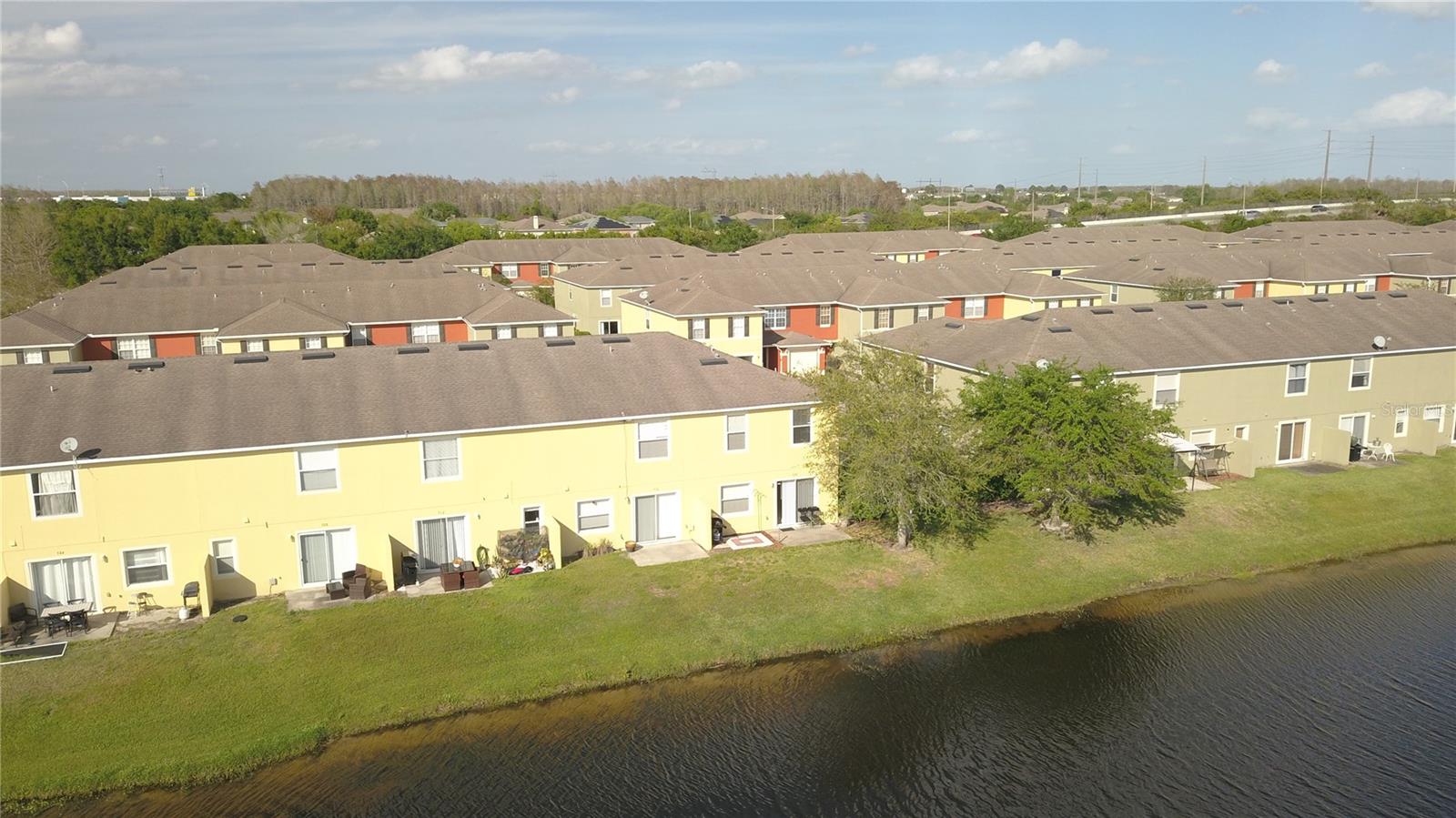 Image 19 of 23 For 520 Cresting Oak Circle 6