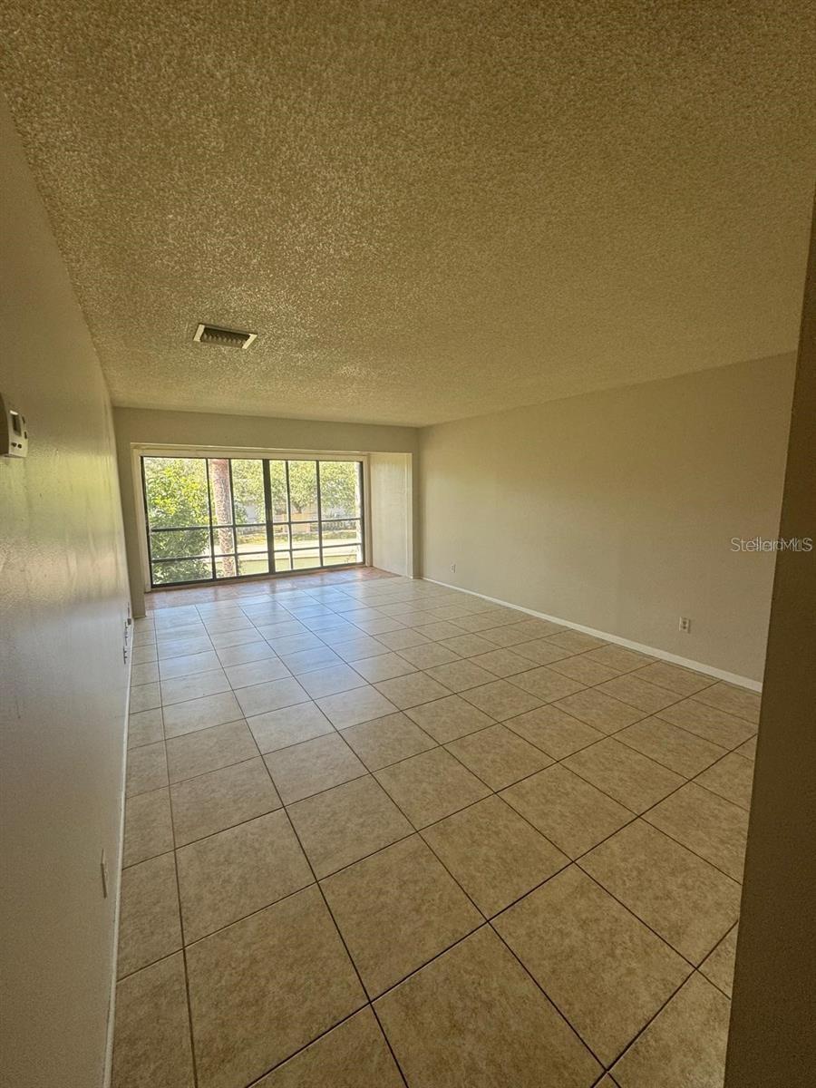 Image 34 of 47 For 2050 Oleander Boulevard #5-202 #10
