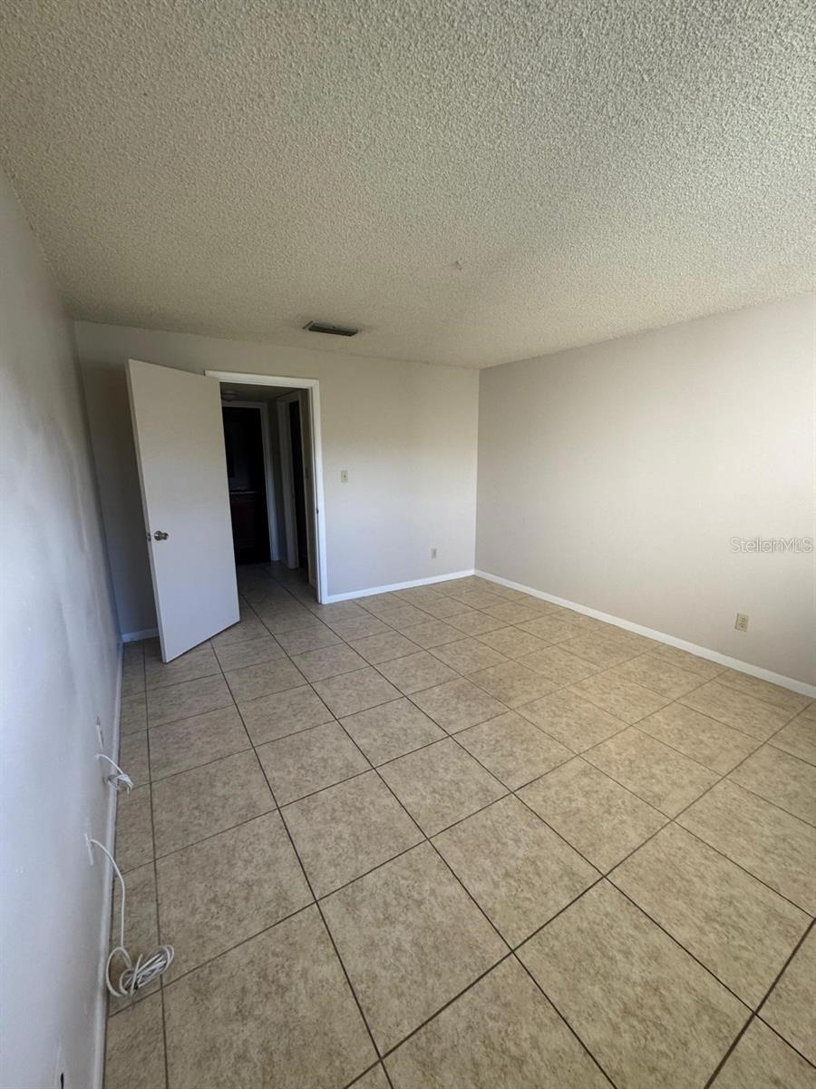 Image 39 of 47 For 2050 Oleander Boulevard #5-202 #10