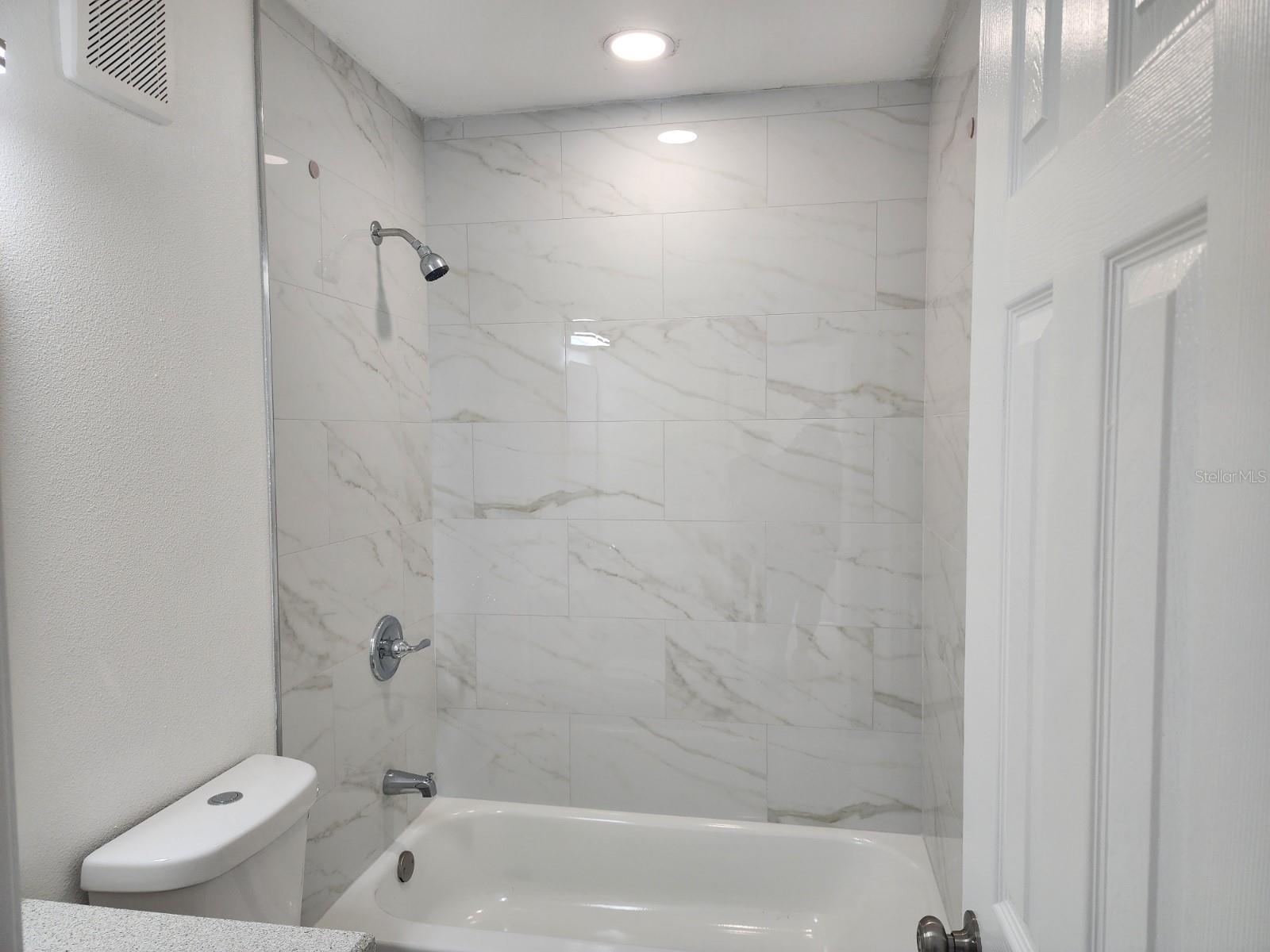 Image 7 of 7 For 535 Romano Avenue