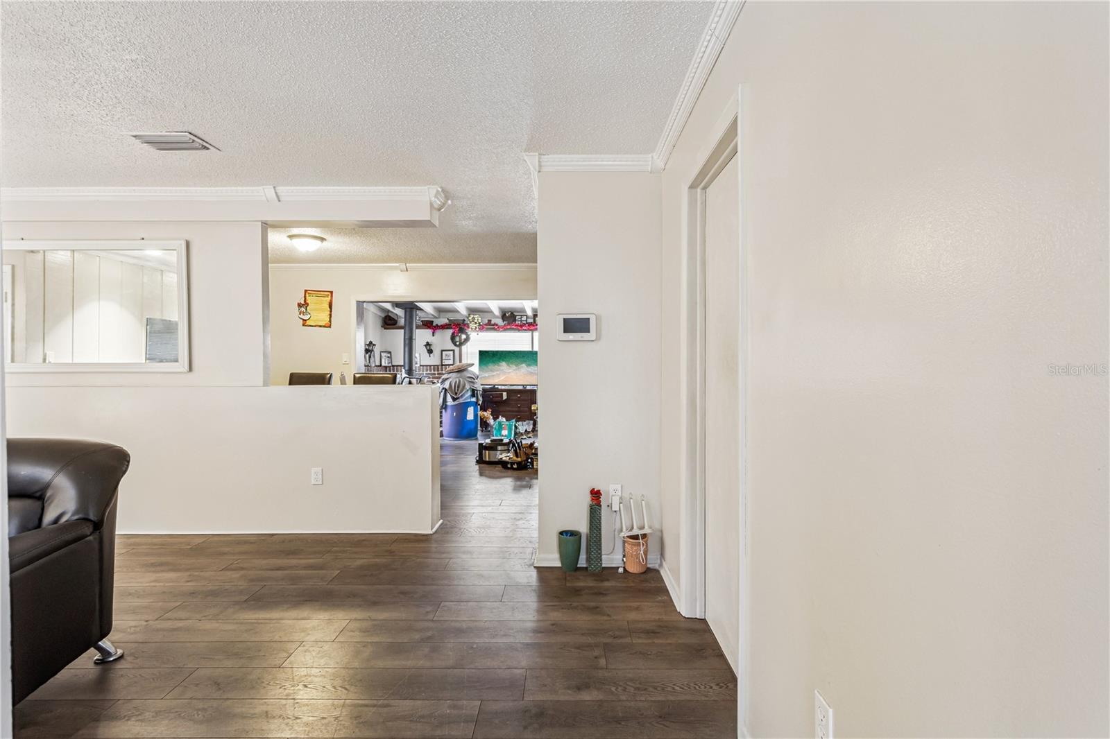 Image 4 of 20 For 6601 Gamble Drive