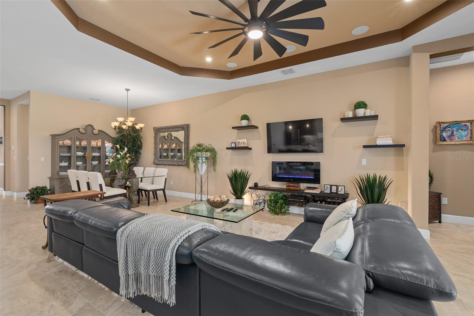 Image 7 of 76 For 2359 Clemblue Road