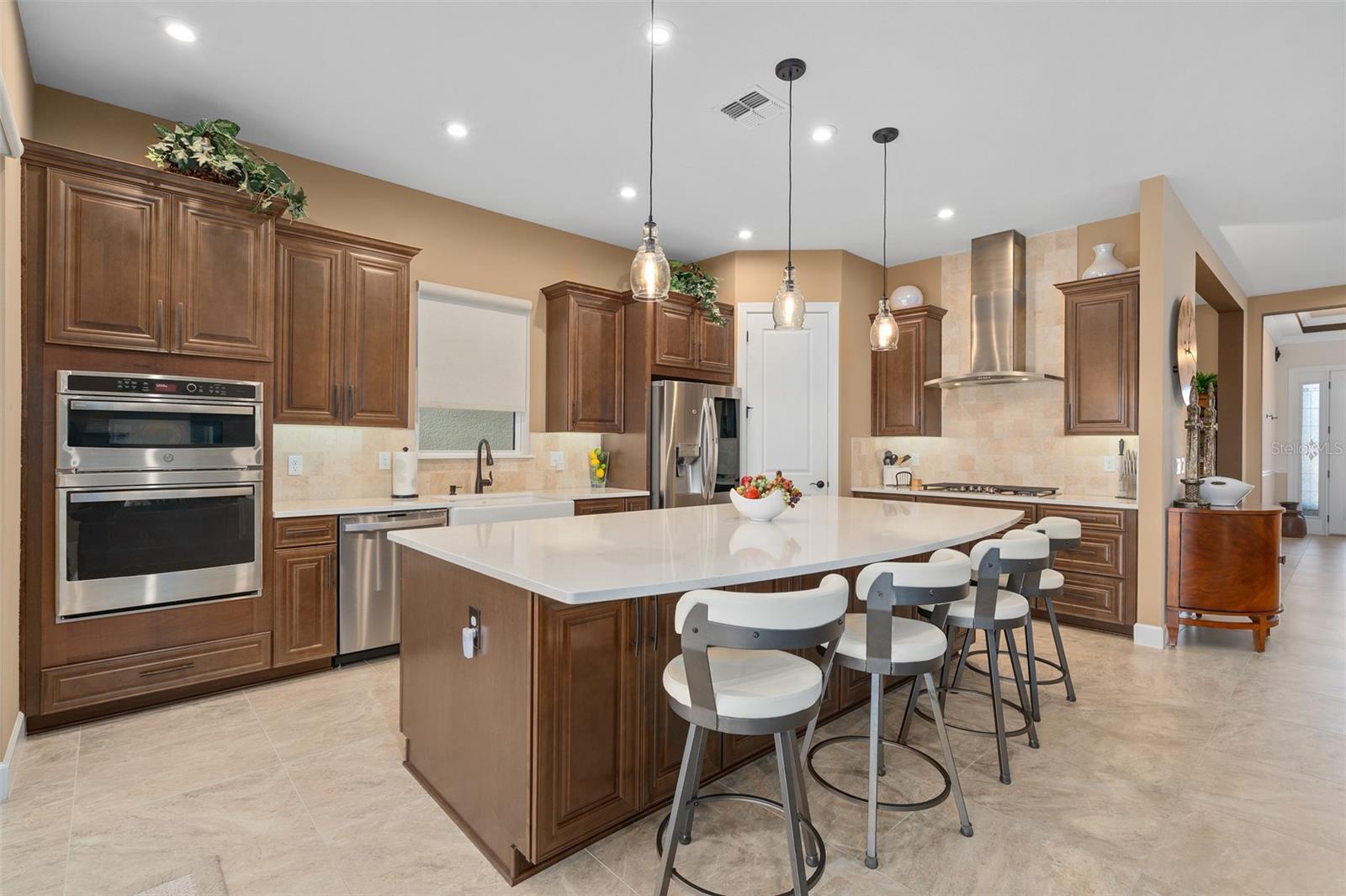 Image 9 of 76 For 2359 Clemblue Road