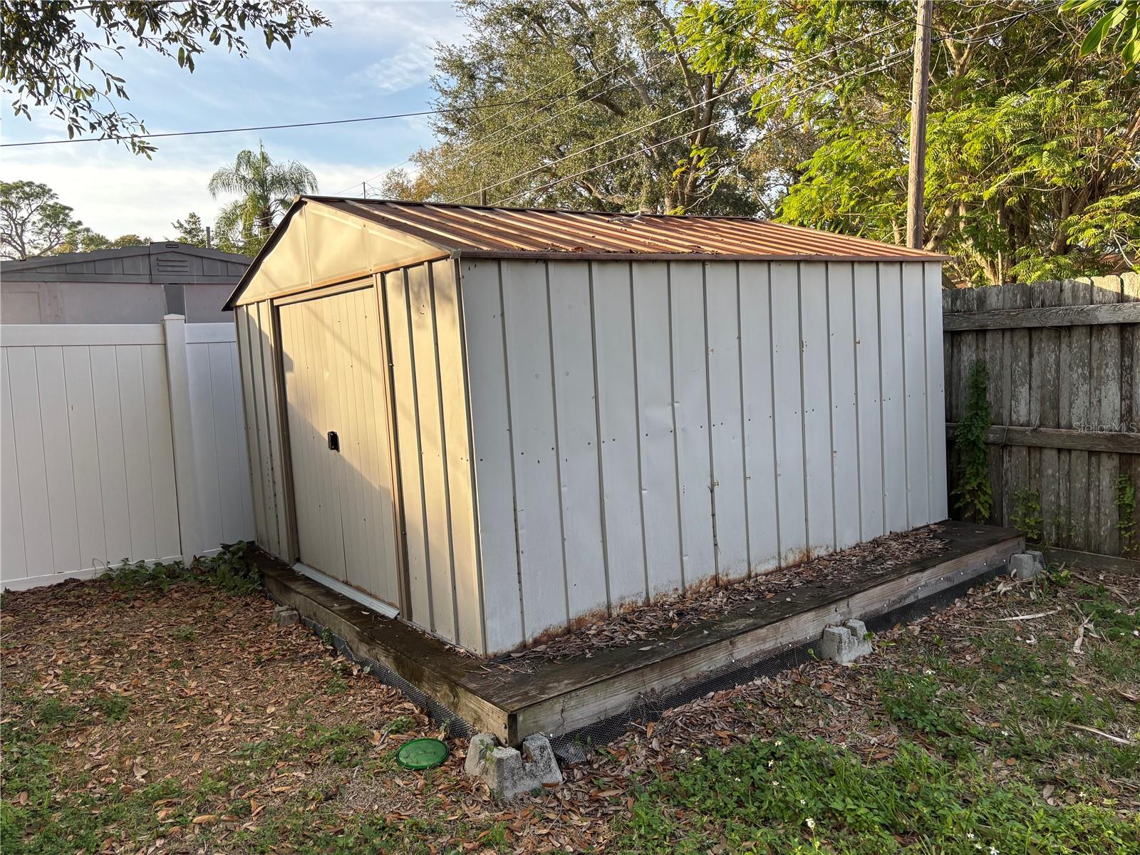 Image 17 of 19 For 441 40th Avenue Ne