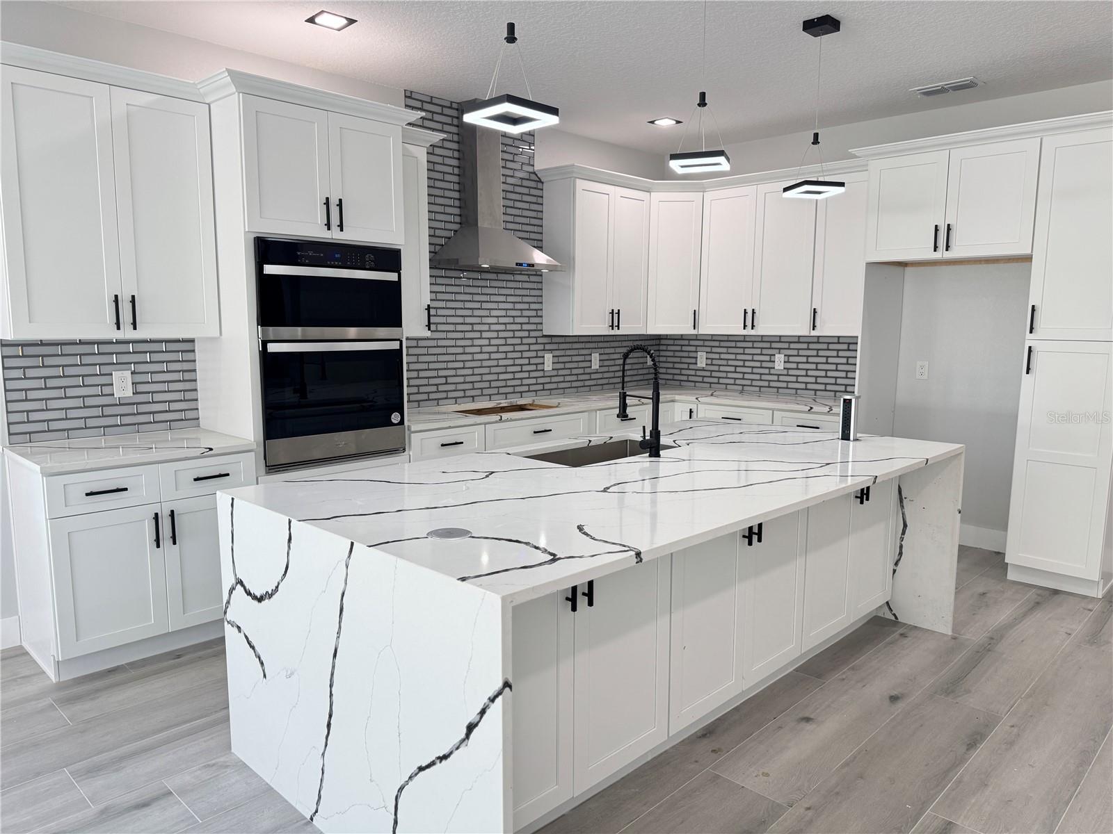 Image 19 of 26 For 63 10th Street