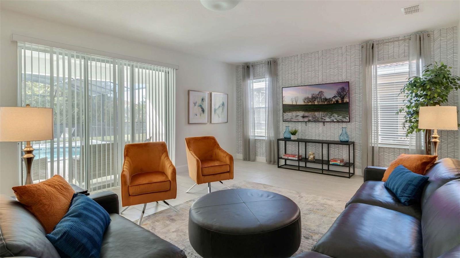 Image 18 of 24 For 430 Las Fuentes Drive