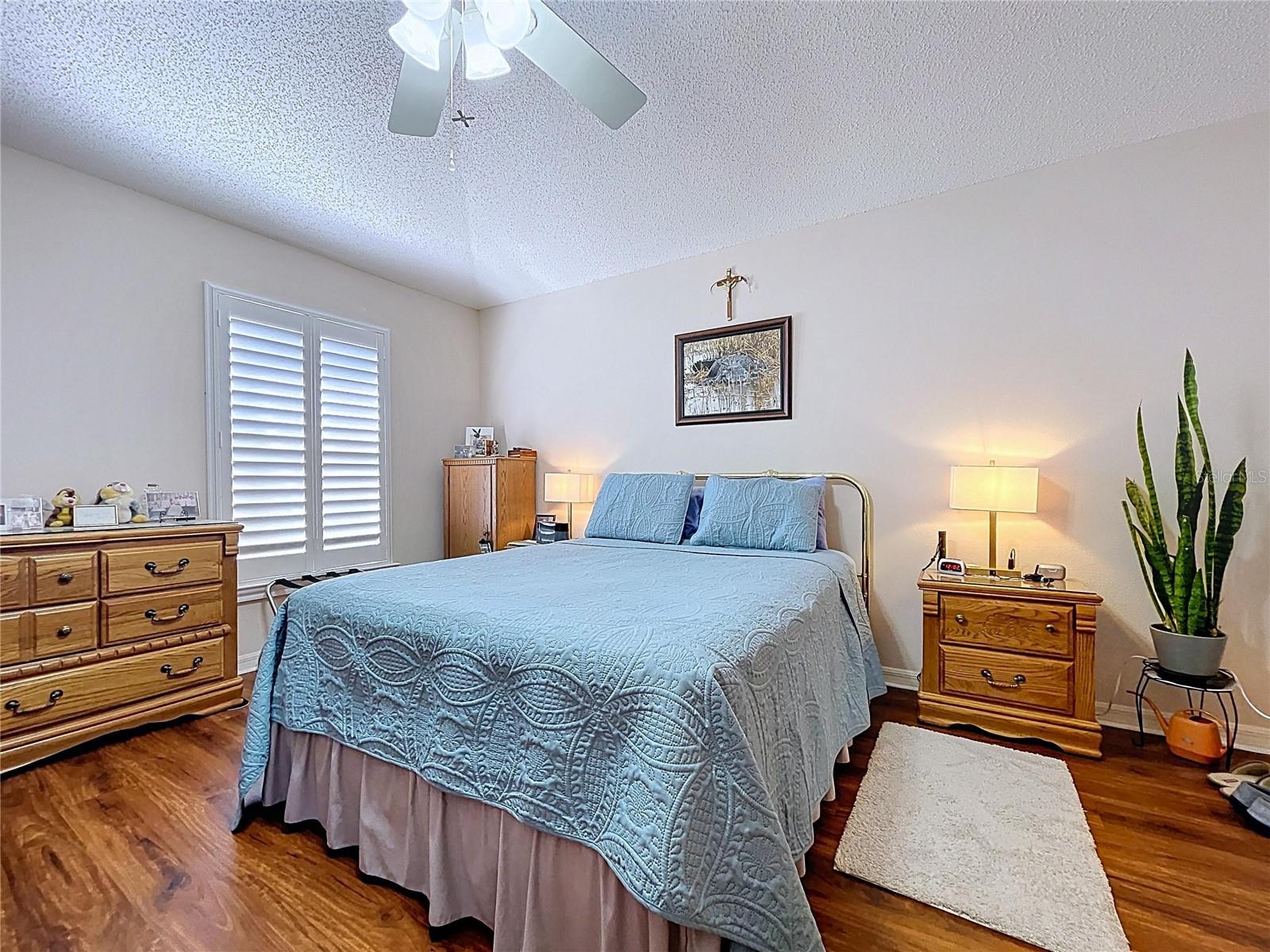 Image 31 of 74 For 388 Bradley Terrace