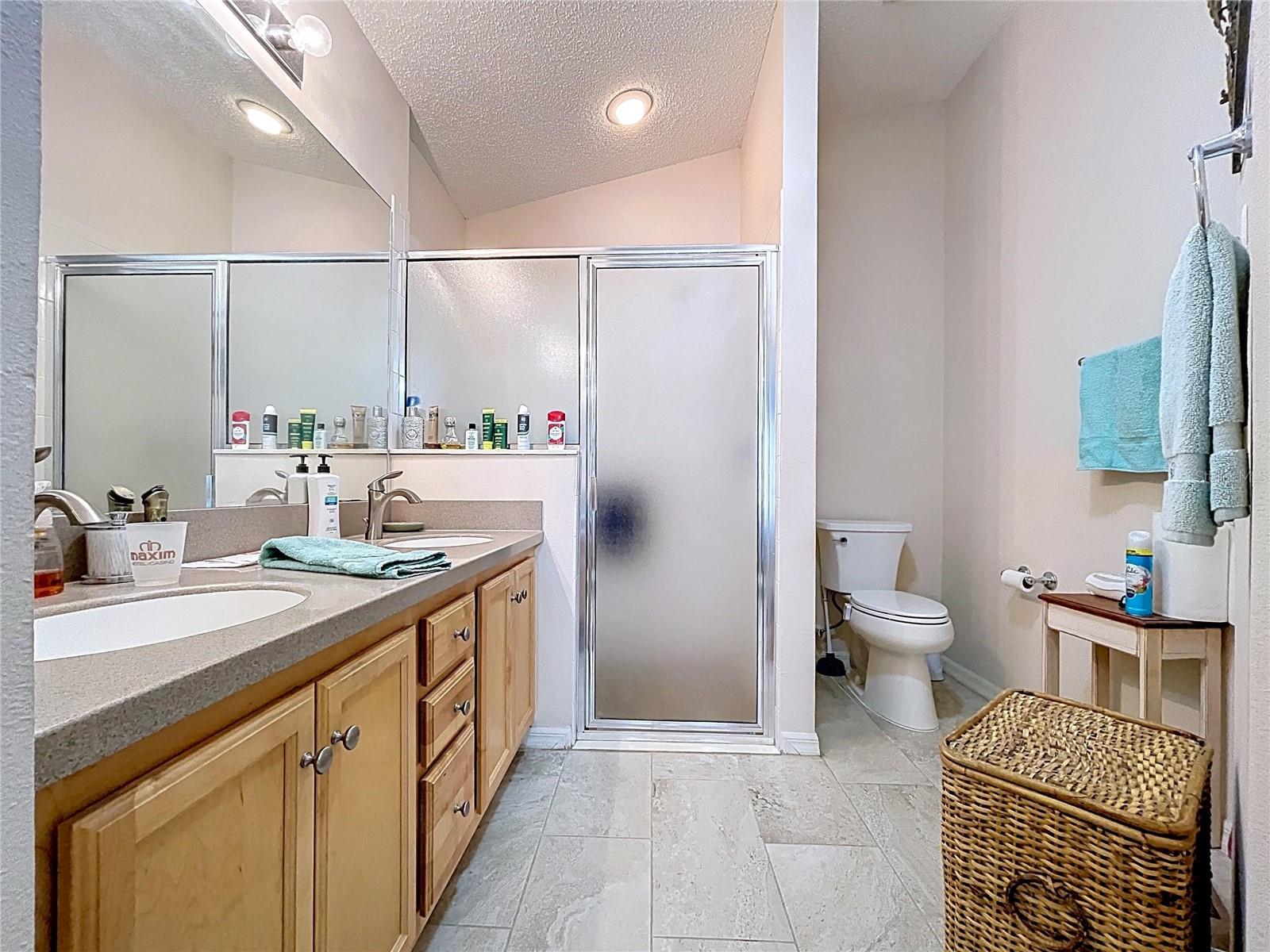 Image 33 of 74 For 388 Bradley Terrace