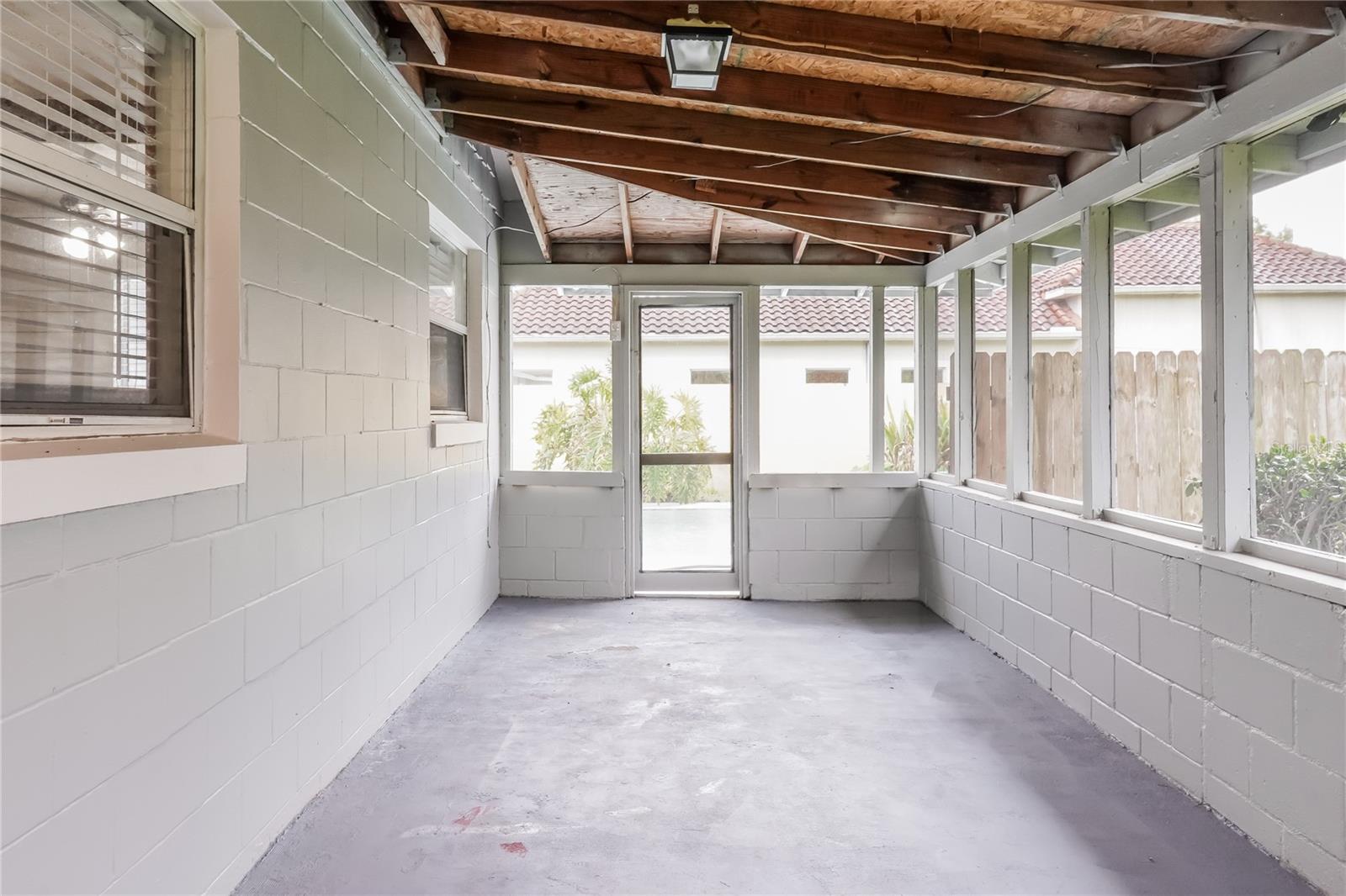 Image 7 of 16 For 1010 Lavon Avenue