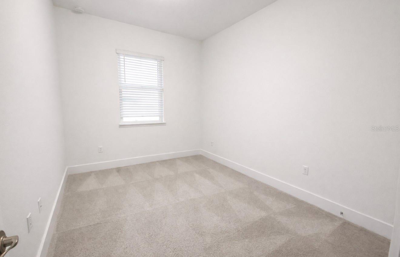 Image 7 of 18 For 13025a Michael Callin Alley