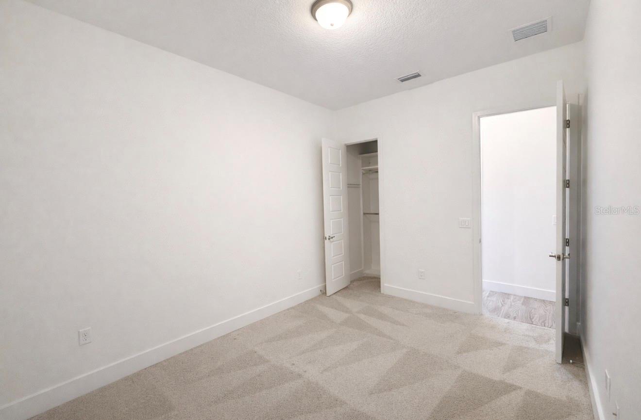 Image 8 of 18 For 13025a Michael Callin Alley