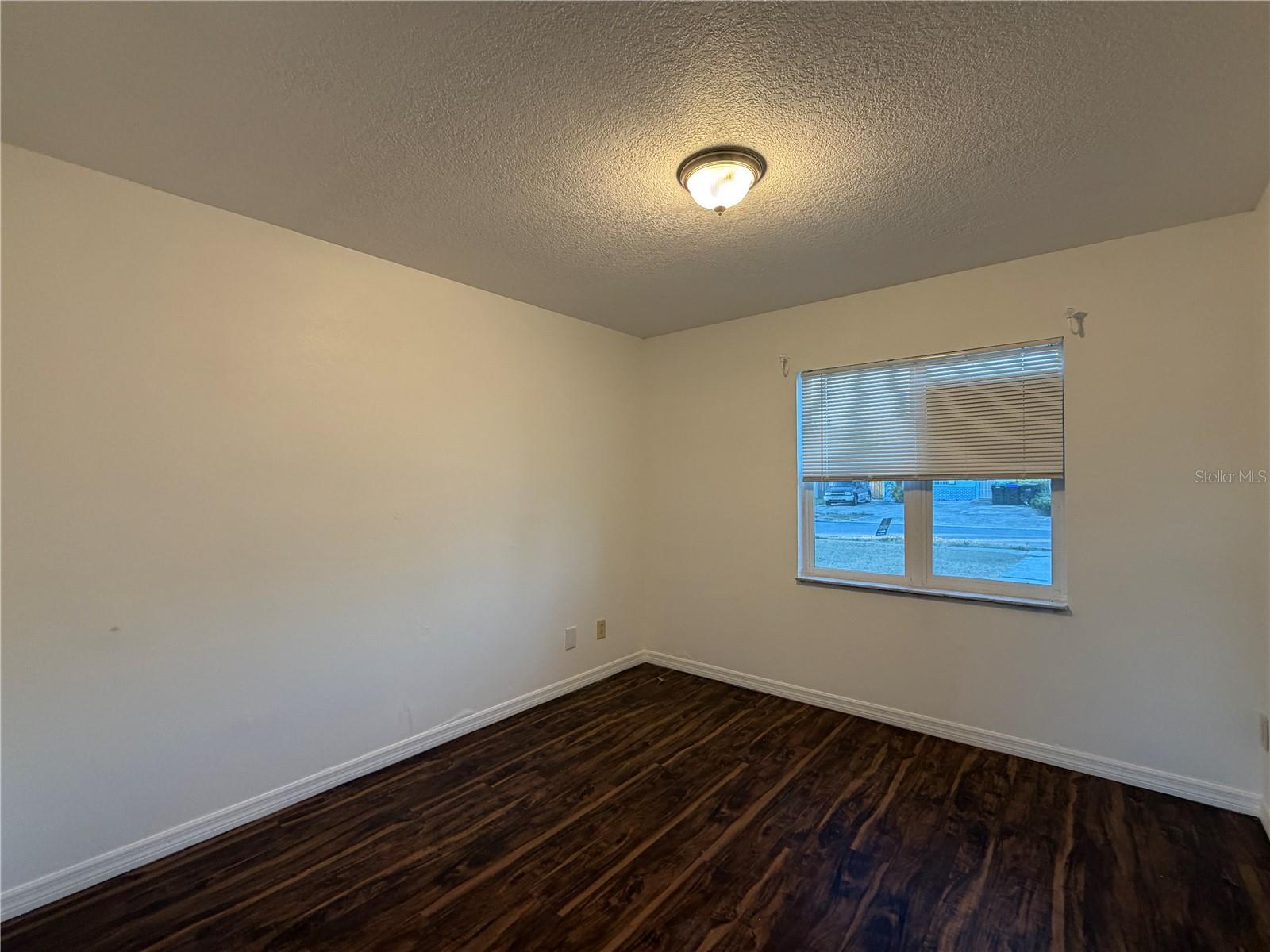 Image 6 of 12 For 6918 Edgefield Lane 2