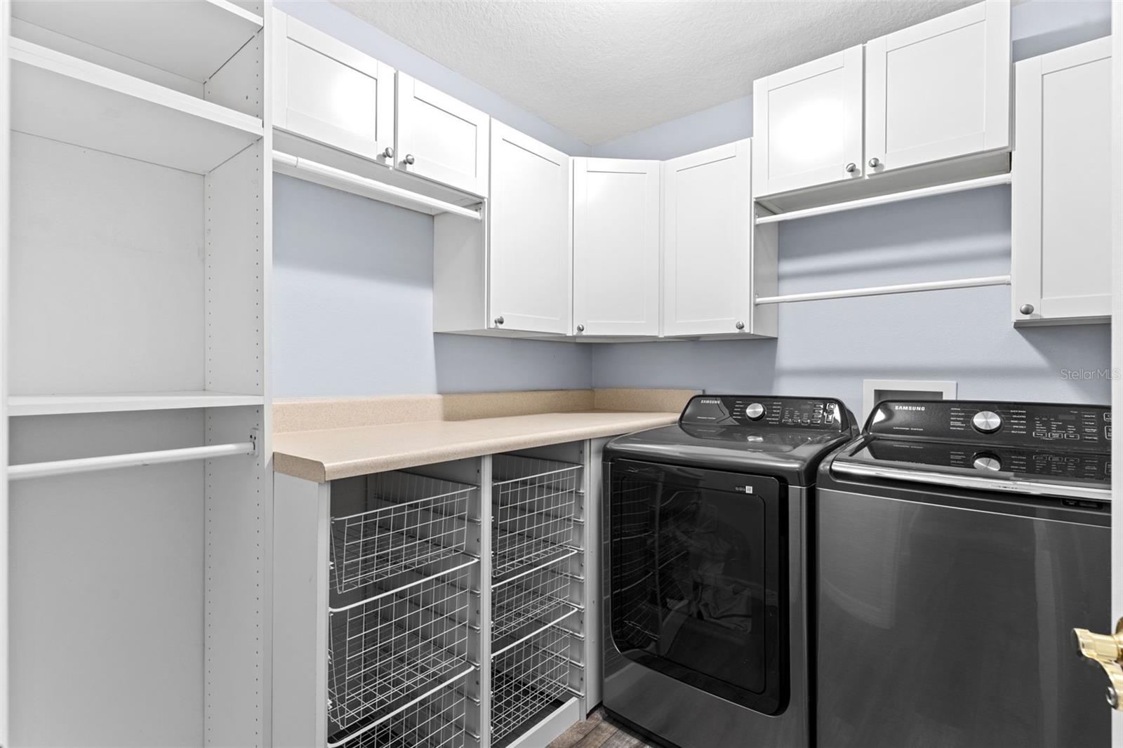 Image 24 of 45 For 10701 Dark Water Court