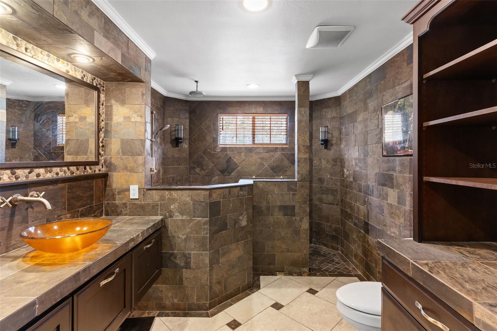 Image 27 of 45 For 10701 Dark Water Court