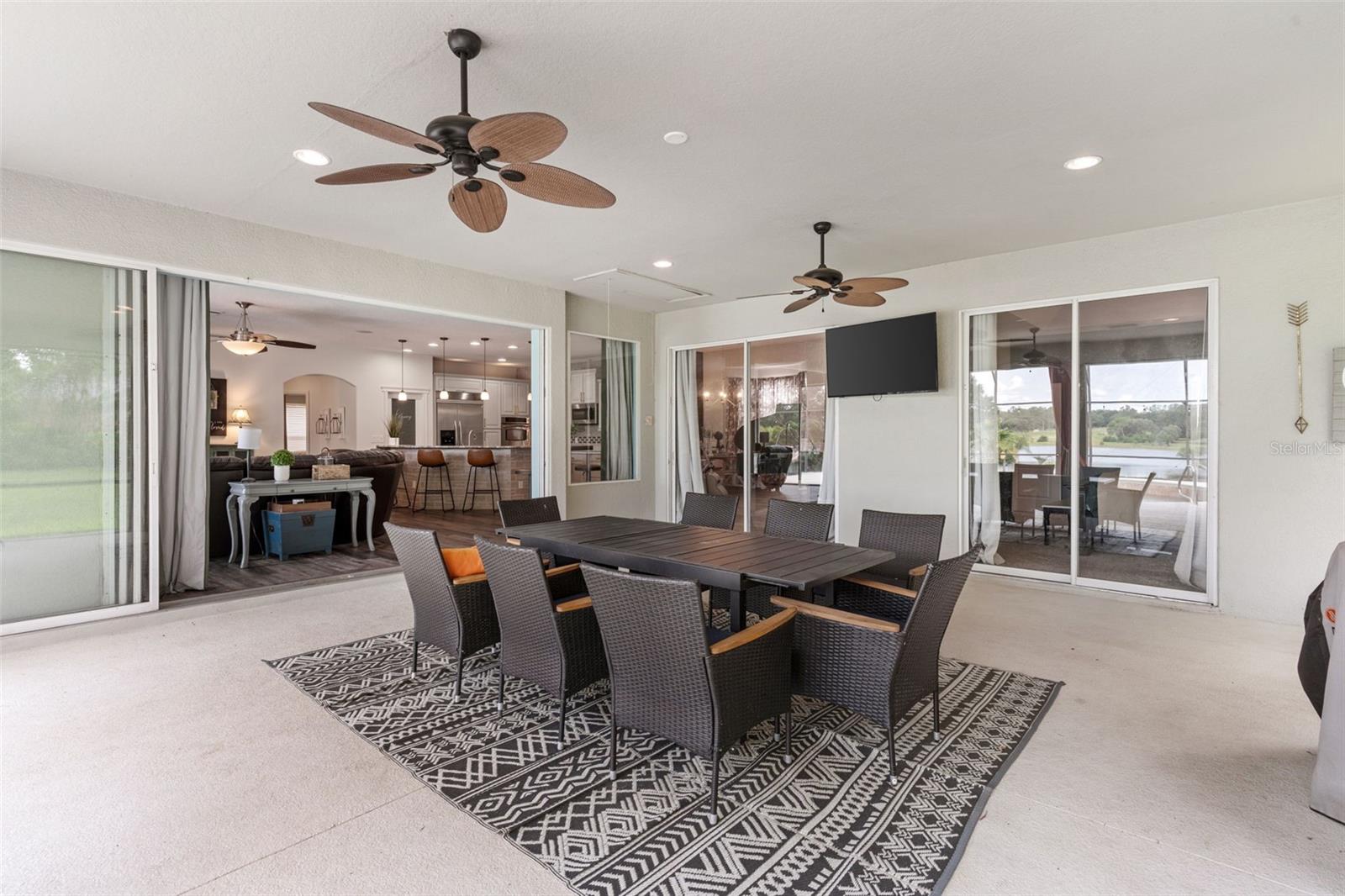 Image 30 of 45 For 10701 Dark Water Court