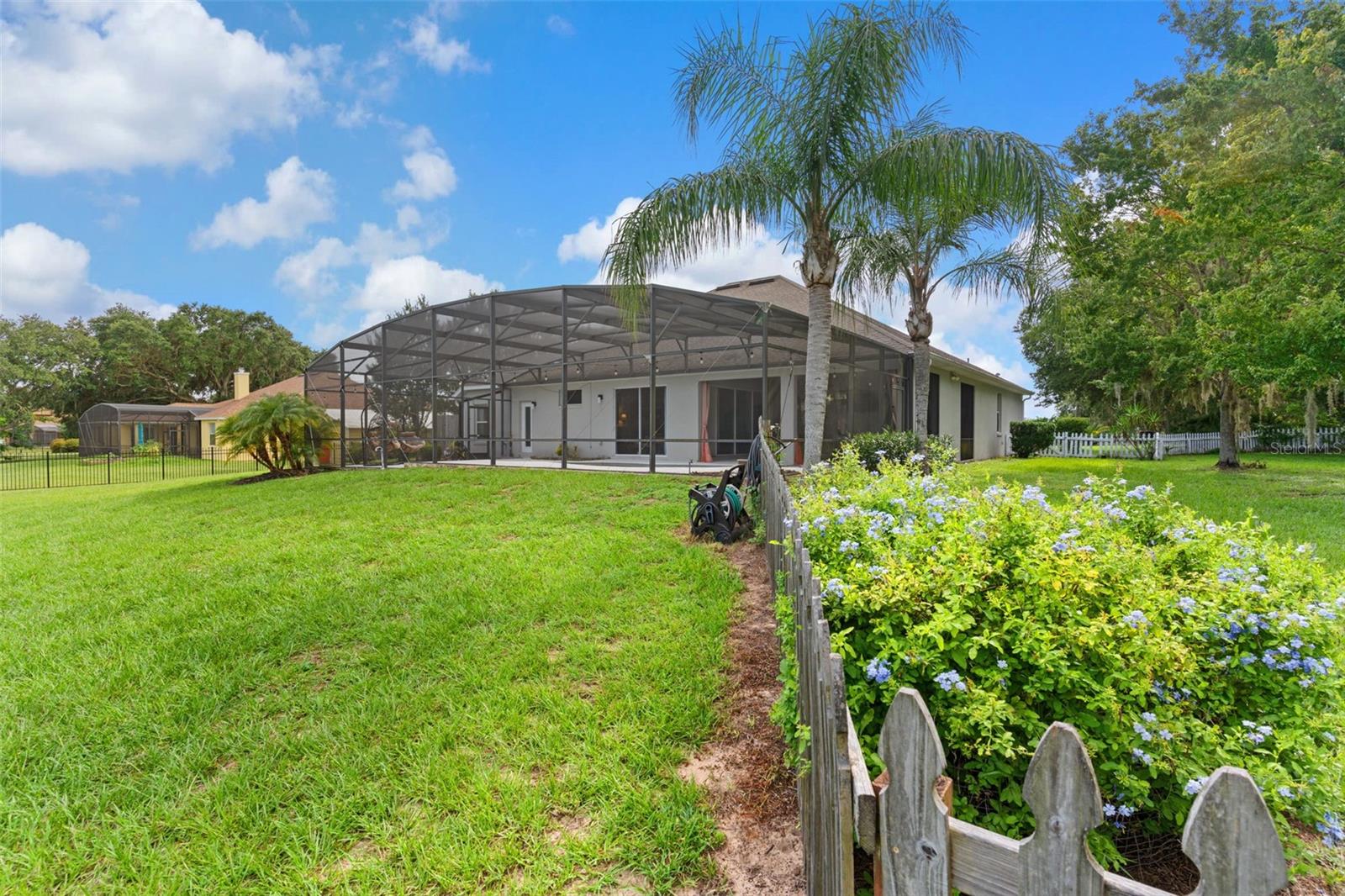 Image 33 of 45 For 10701 Dark Water Court