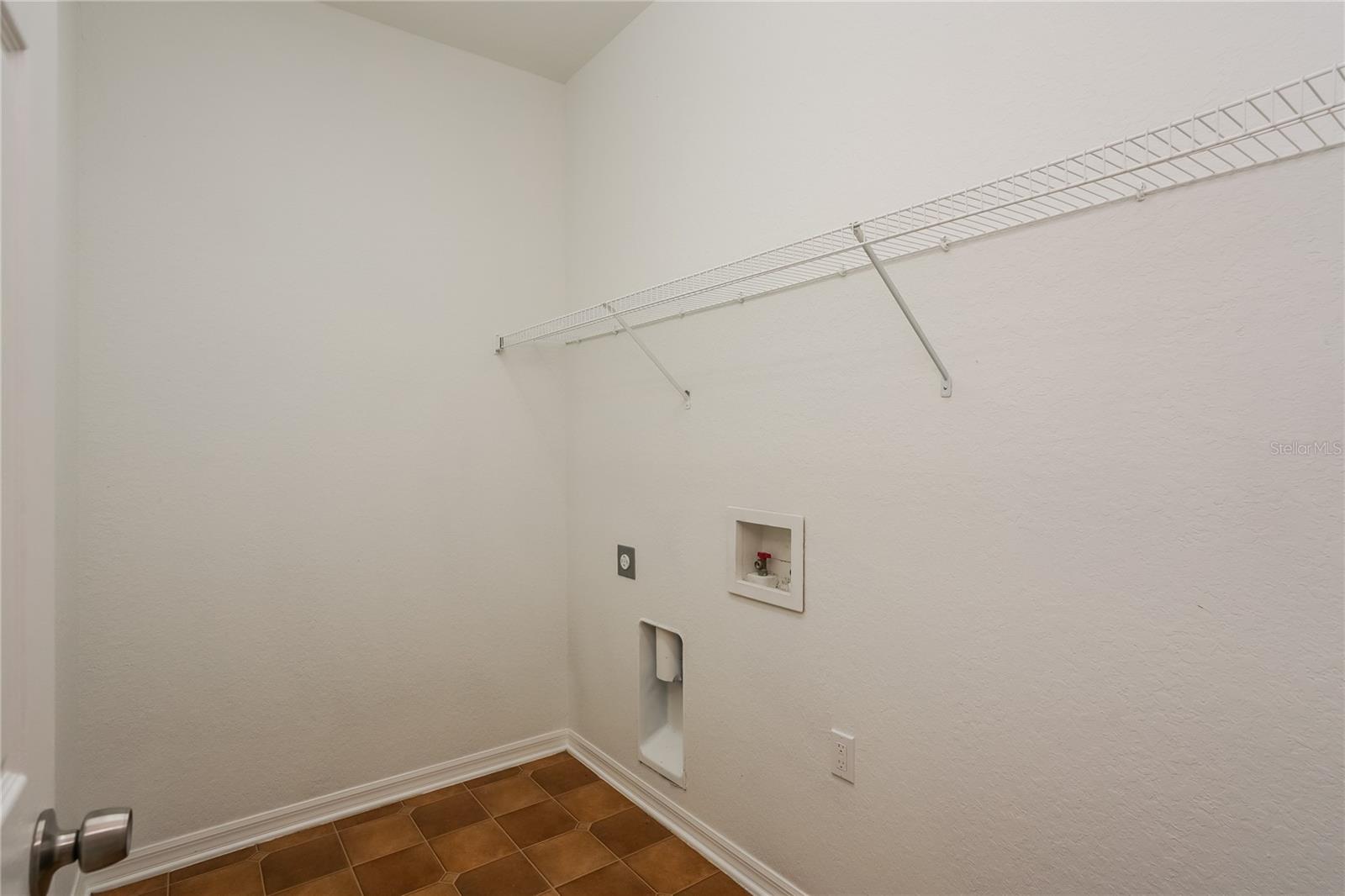 Image 12 of 16 For 10724 Carloway Hills Drive