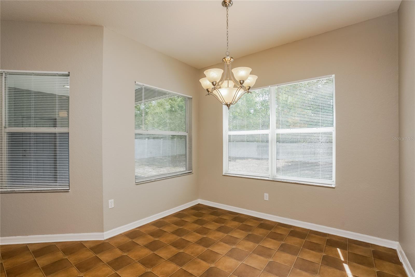 Image 4 of 16 For 10724 Carloway Hills Drive