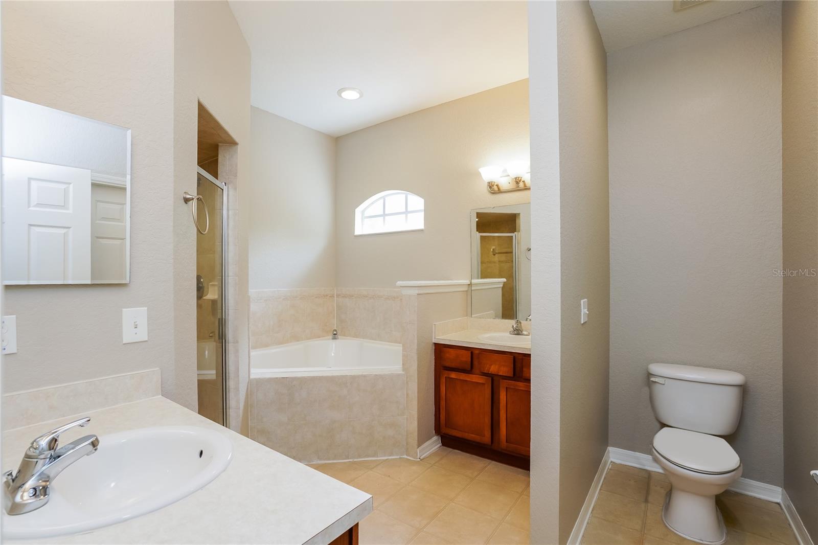 Image 9 of 16 For 10724 Carloway Hills Drive