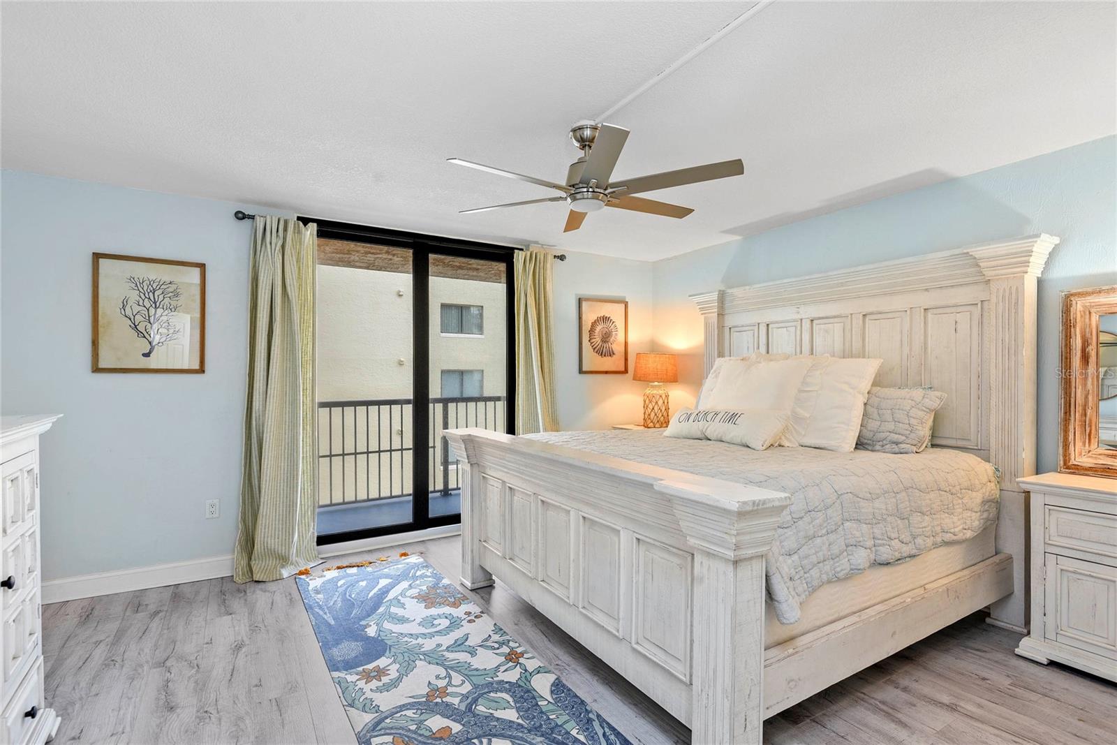 Image 25 of 40 For 4141 Atlantic Avenue 309