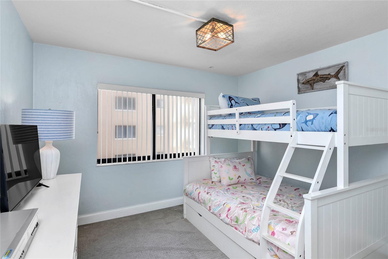 Image 32 of 40 For 4141 Atlantic Avenue 309