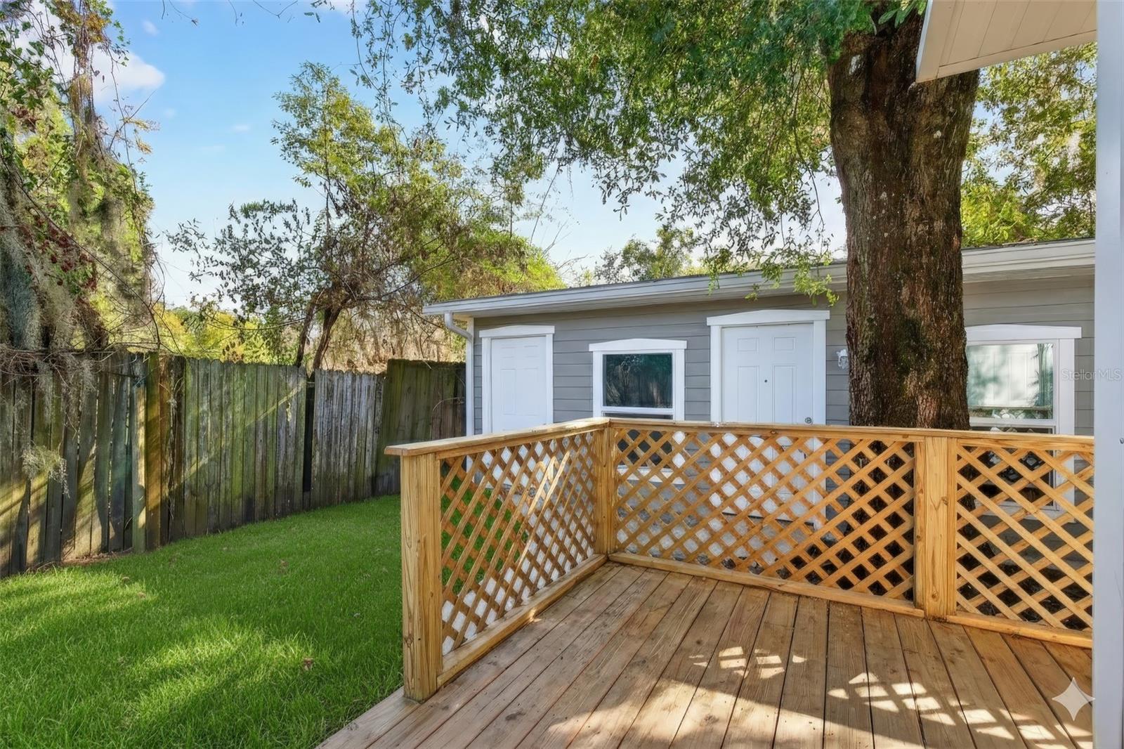 Image 29 of 30 For 1110 Fort King Street