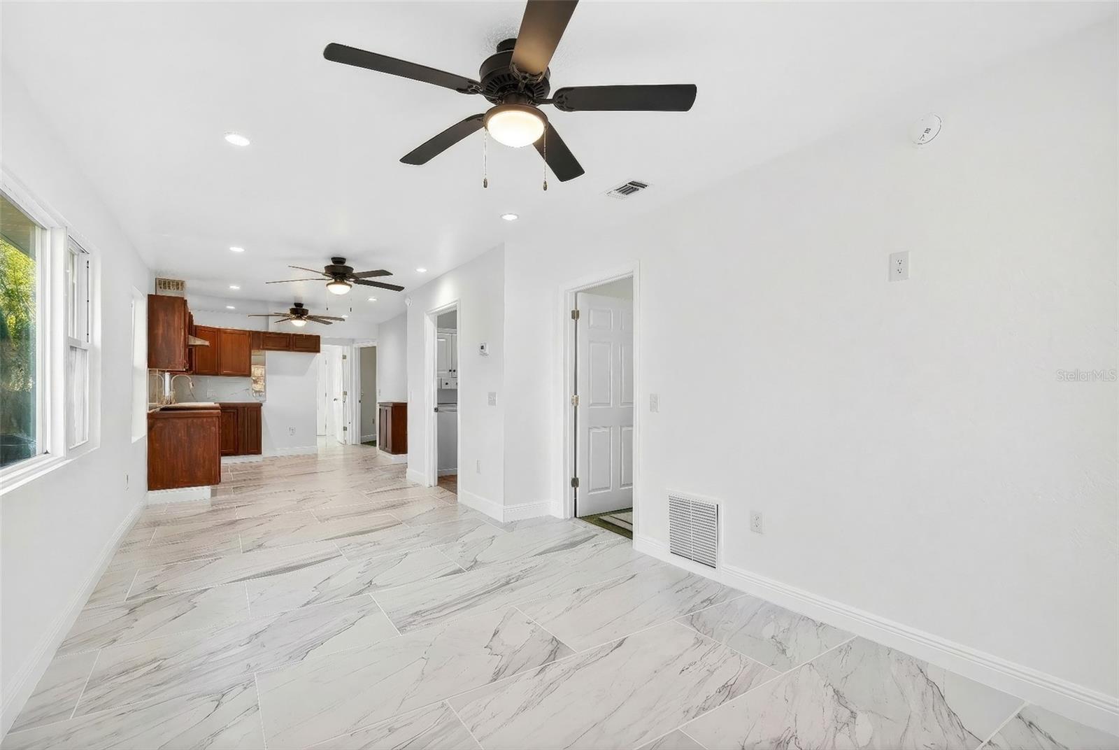 Image 6 of 30 For 1110 Fort King Street