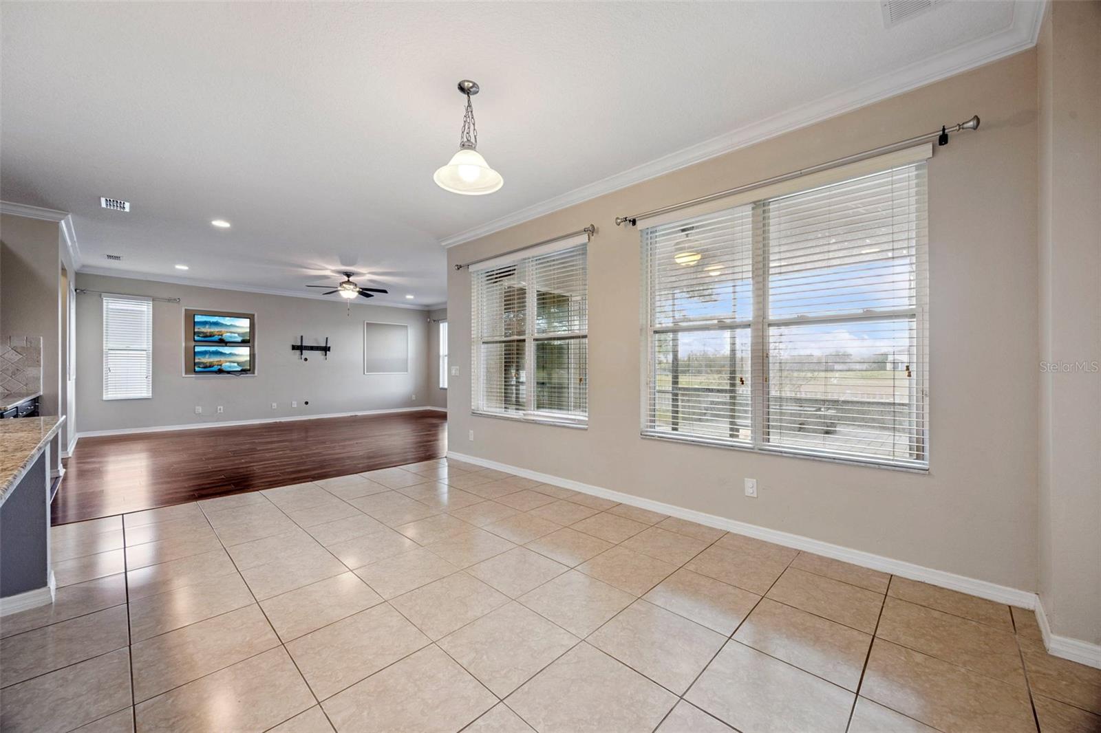 Image 10 of 57 For 964 Galway Boulevard