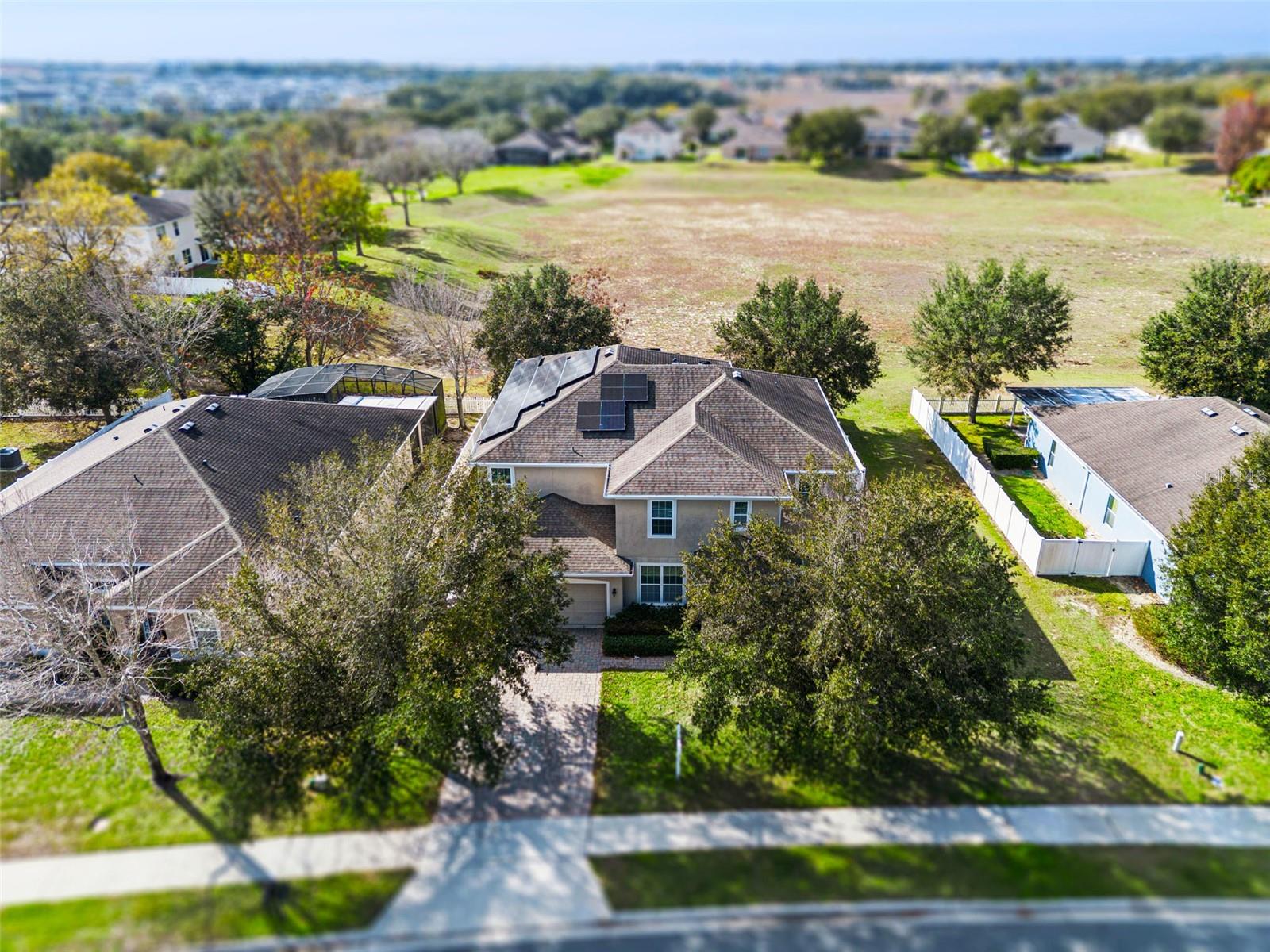 Image 37 of 57 For 964 Galway Boulevard