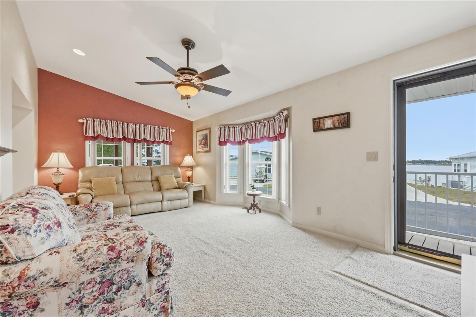 Image 17 of 34 For 7210 Windsong Drive