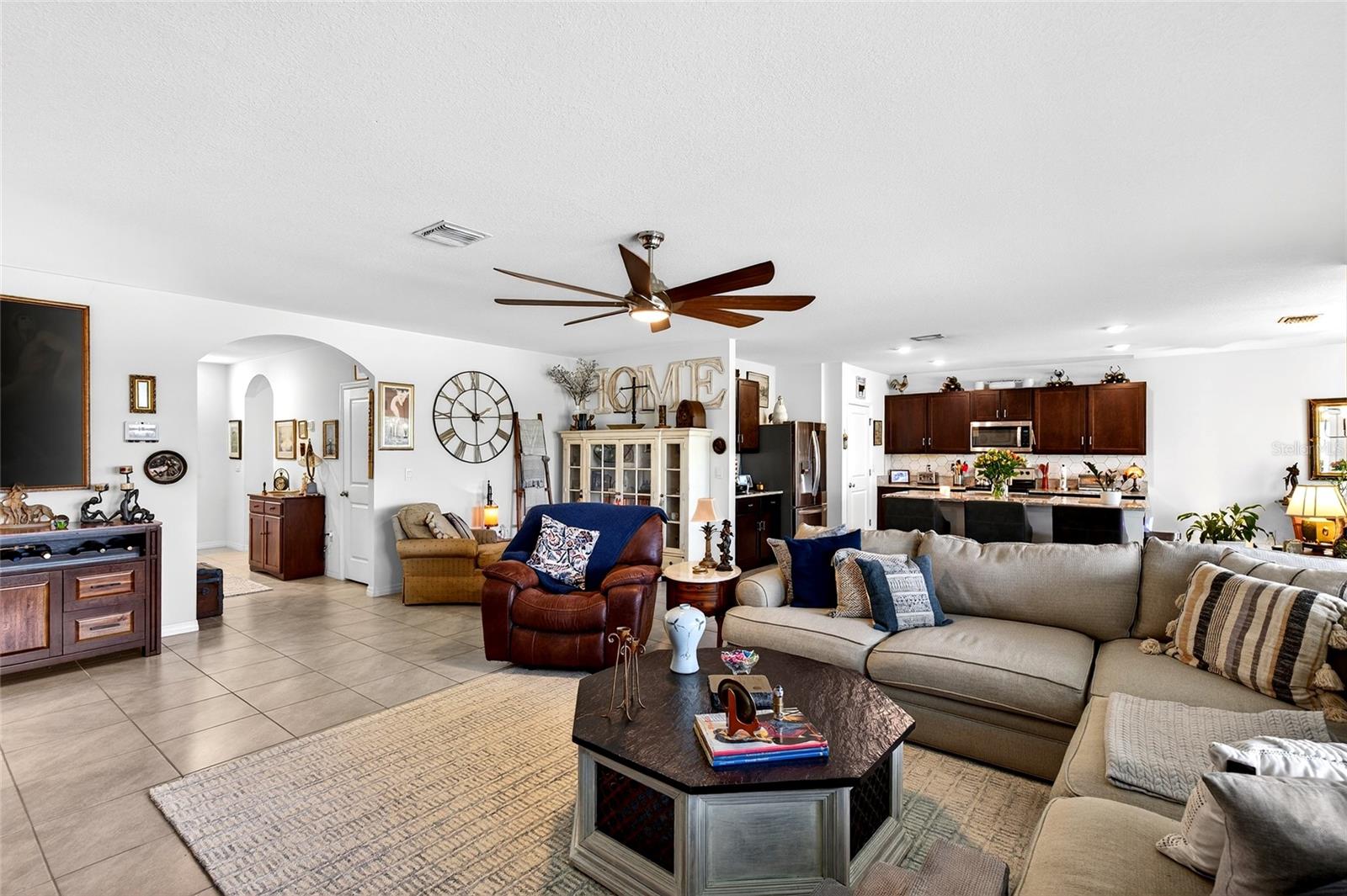 Image 15 of 41 For 508 Hickory Course Loop