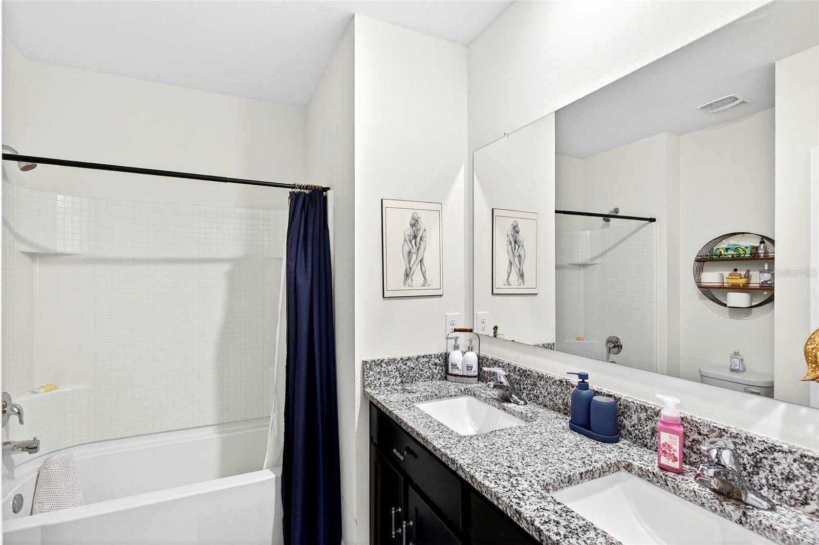 Image 5 of 41 For 508 Hickory Course Loop