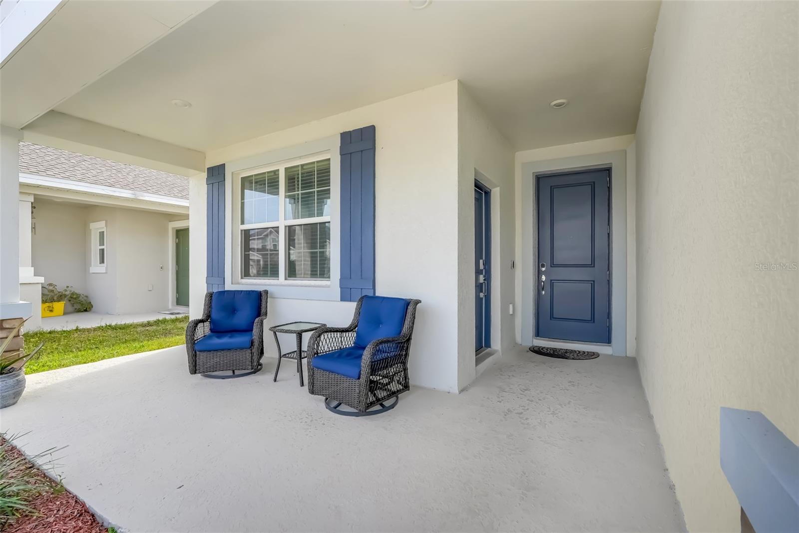 Image 4 of 33 For 1052 Holden Way