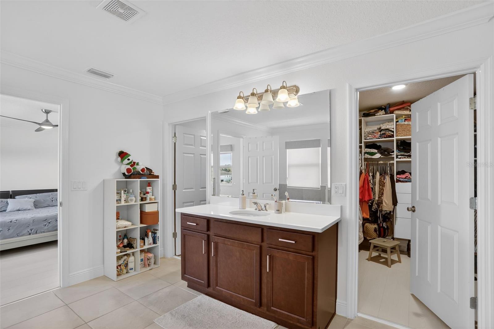 Image 31 of 58 For 4830 Gilded Jewel Drive