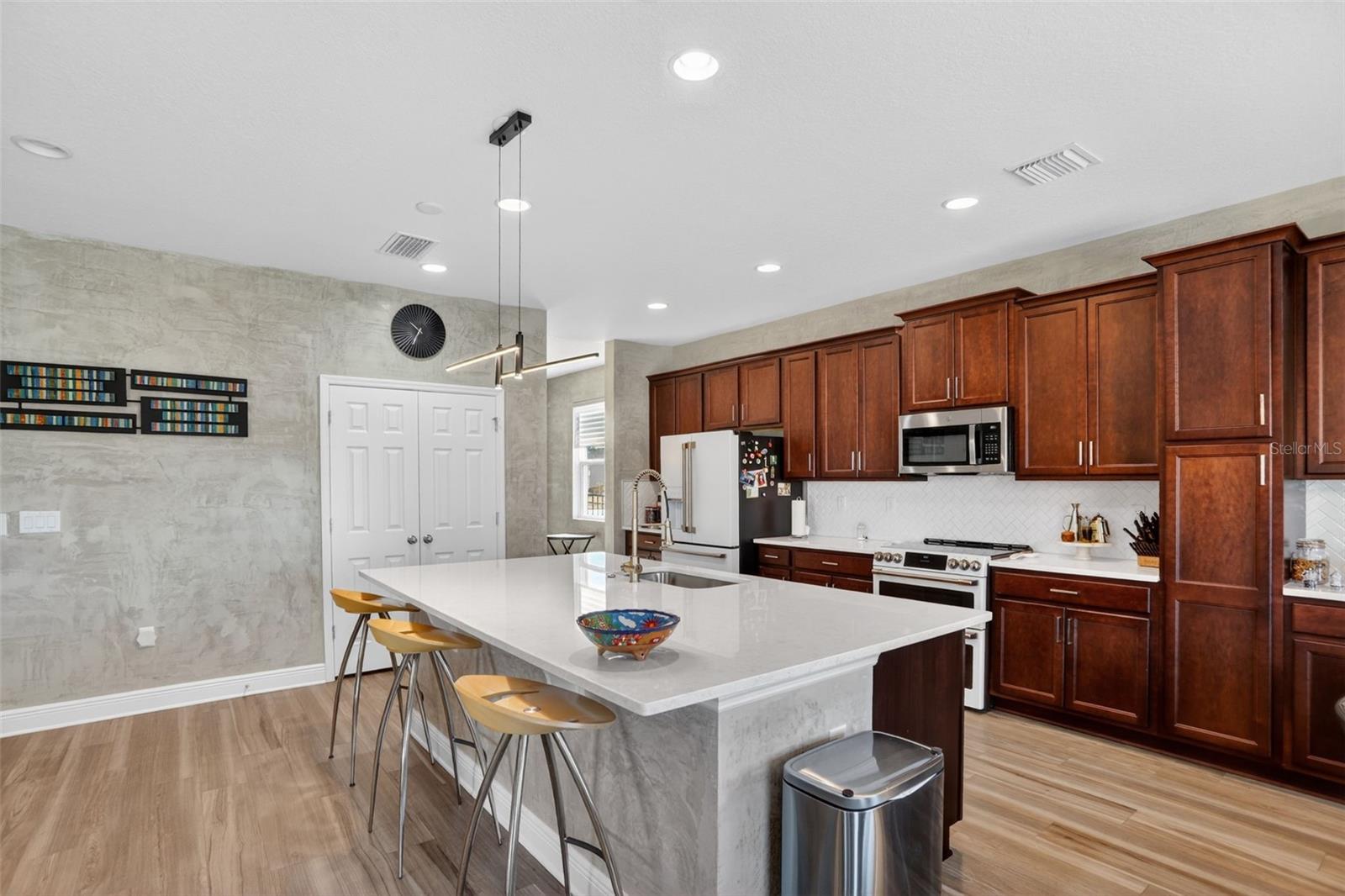 Image 8 of 58 For 4830 Gilded Jewel Drive