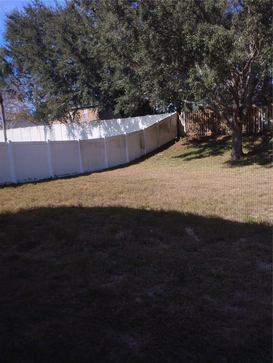 Image 22 of 25 For 626 Alexandria Place Drive