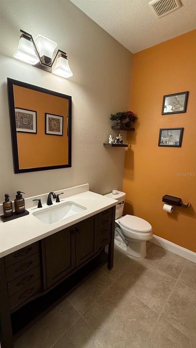 Image 22 of 47 For 13665 Killebrew Way