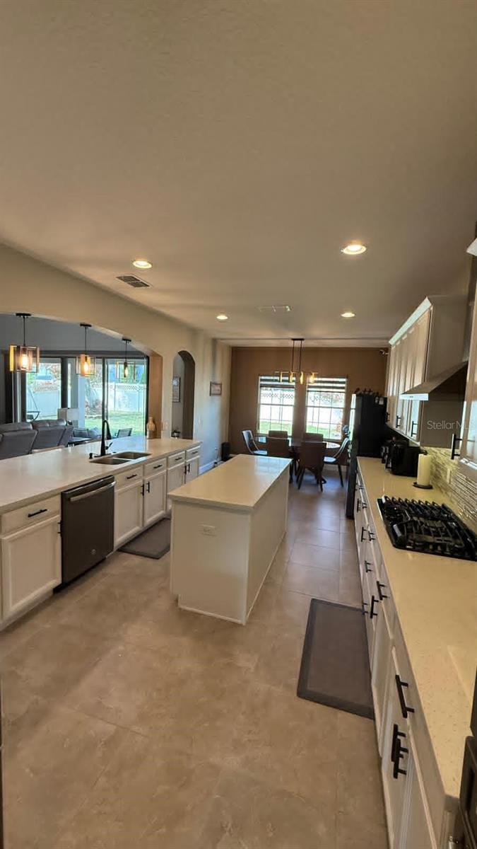 Image 8 of 47 For 13665 Killebrew Way