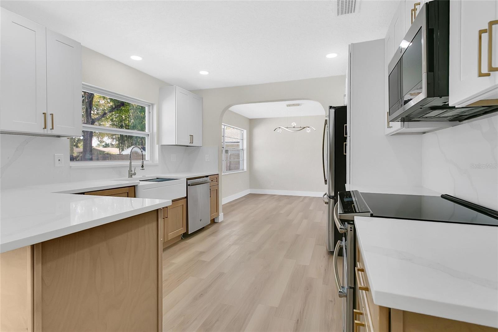 Image 10 of 34 For 330 Elkhorn Court