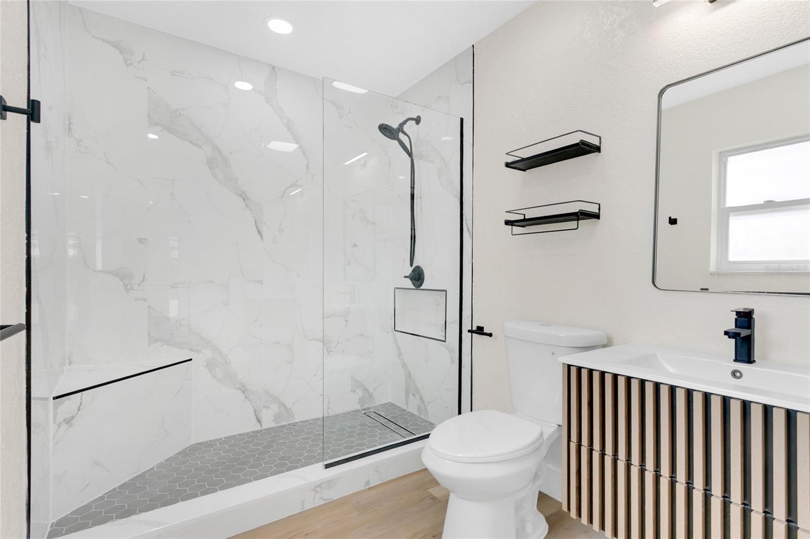 Image 19 of 34 For 330 Elkhorn Court