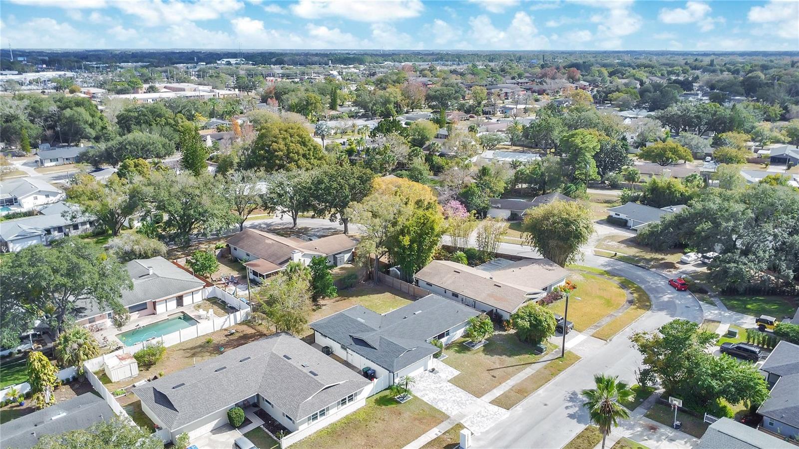 Image 29 of 34 For 330 Elkhorn Court