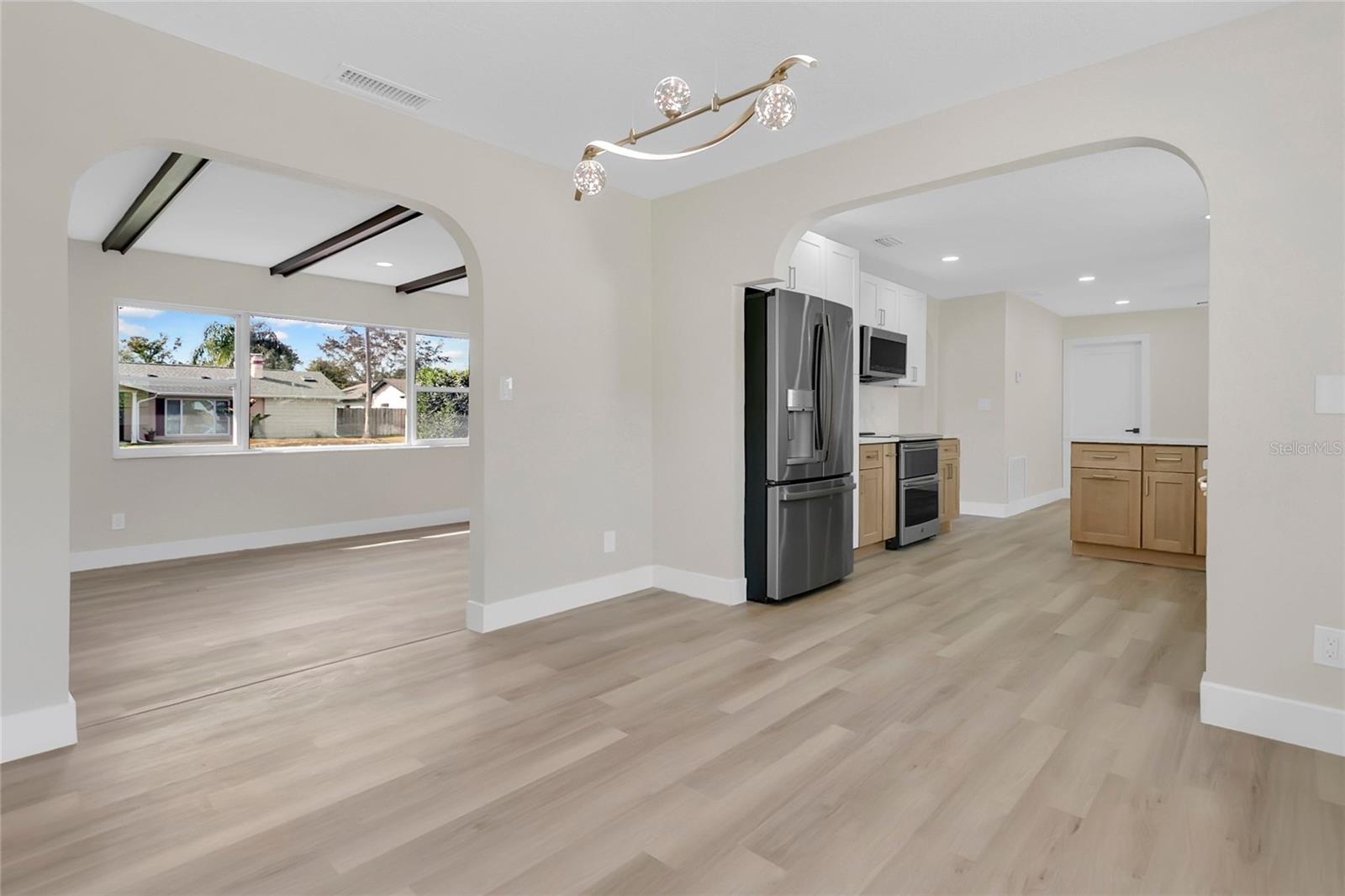 Image 8 of 34 For 330 Elkhorn Court