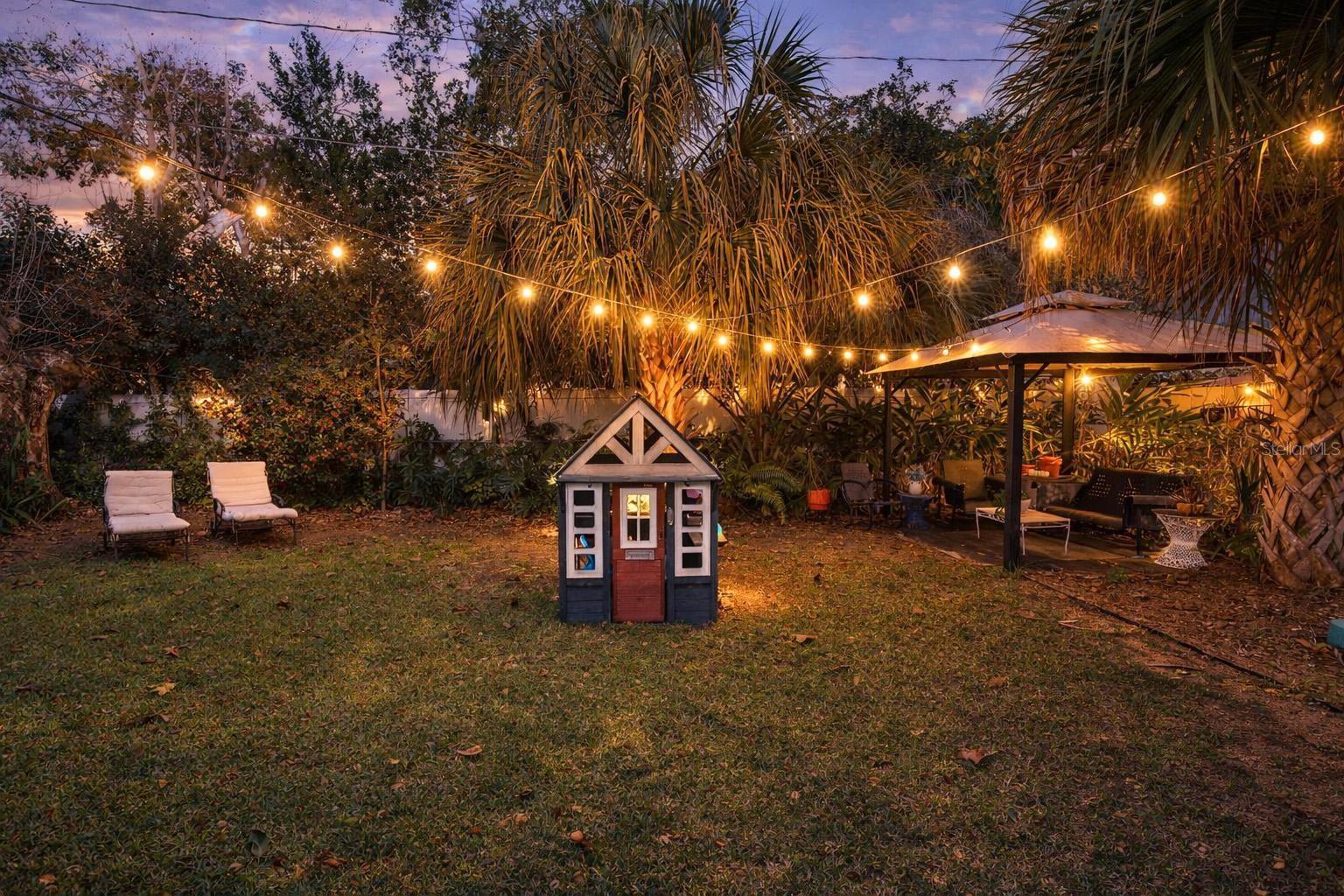 Image 2 of 33 For 1617 Campbell Avenue